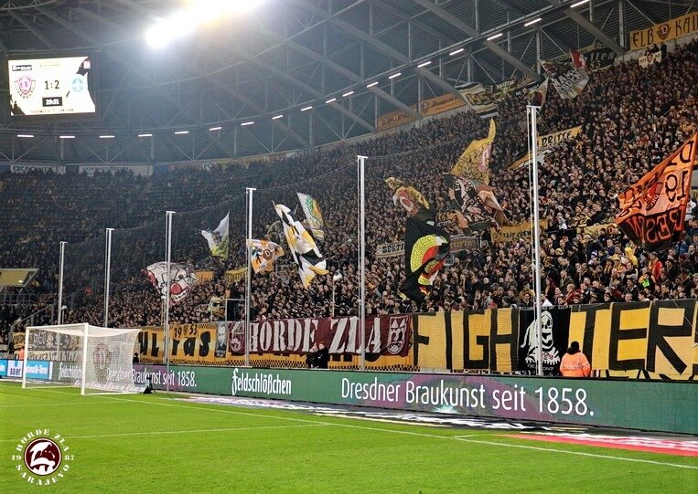 A Horde Zla banner clearly visible in the home end during a Dynamo Dresden game at the Rudolf Harbig Stadion | Photo Credit