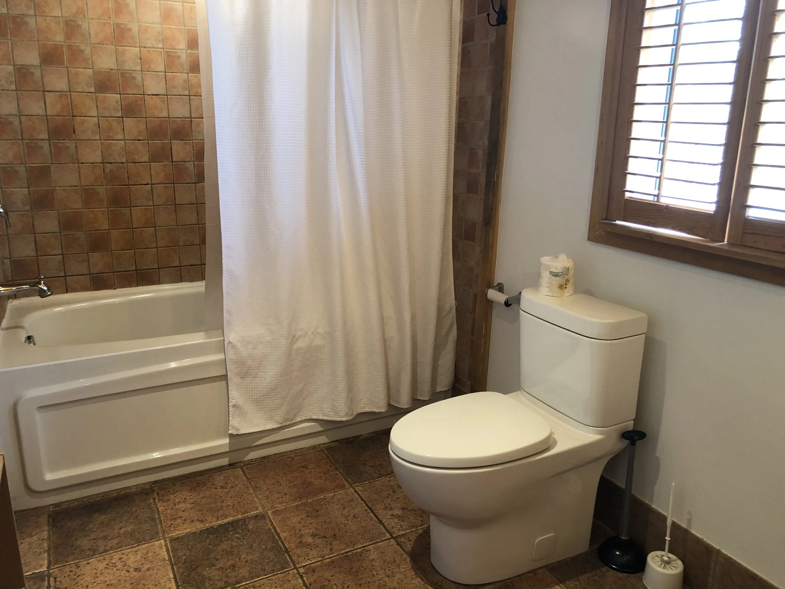 Four-piece bath (Copy)