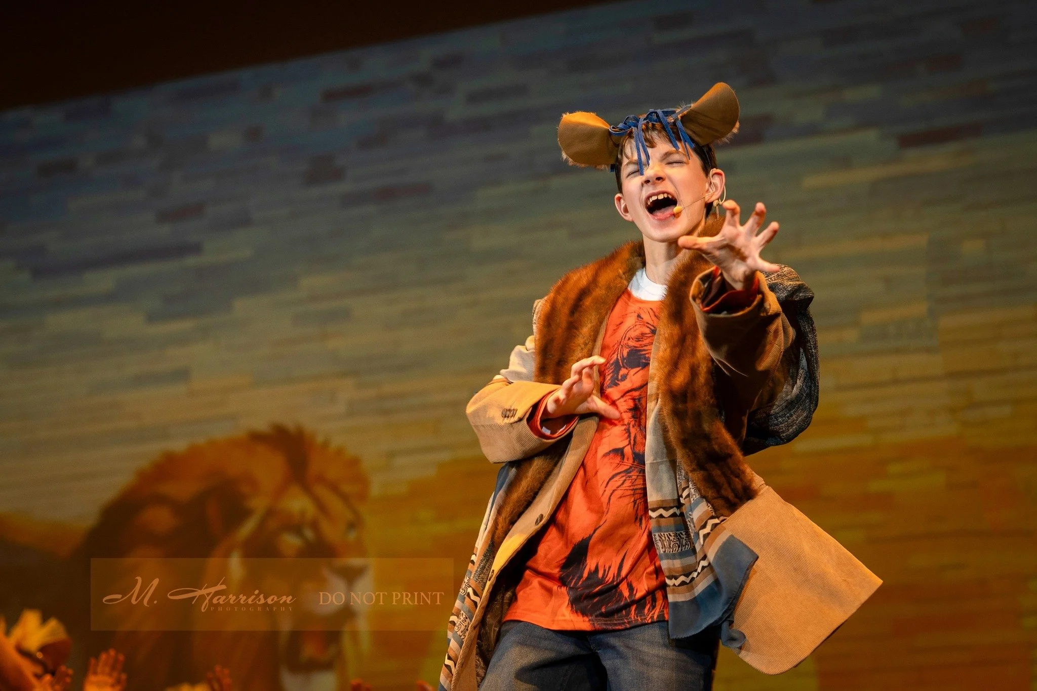 Come celebrate the youth of Erie as they present Madagascar, Jr., a ROAR of a great time!!! Let's support our youth in this super air-conditioned space!
Aug 6, 7, 8th at 6:30pm!
#theatrelife #icantihaverehearsal #theatrecamp #theatrearts #eriepa