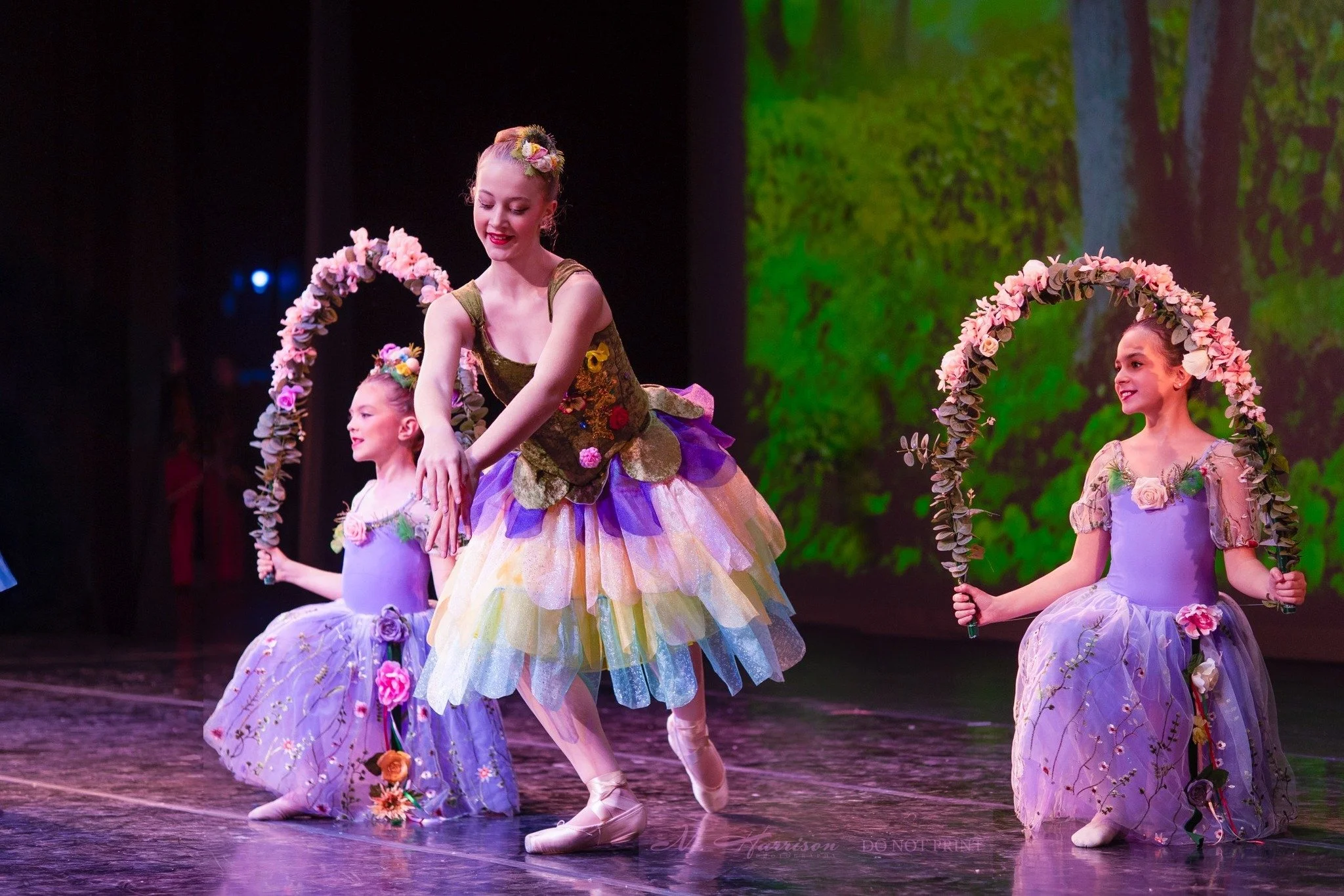 My beautiful friend's (and likely savior backstage) stunning ballerina daughter. Miss A., you are a pure joy to watch! 

Lake Erie Ballet Company 
Erie Events 
Erie&rsquo;s Nutcracker At The Warner 
Michelle Harrington 

#balletseason #ballet #dance 