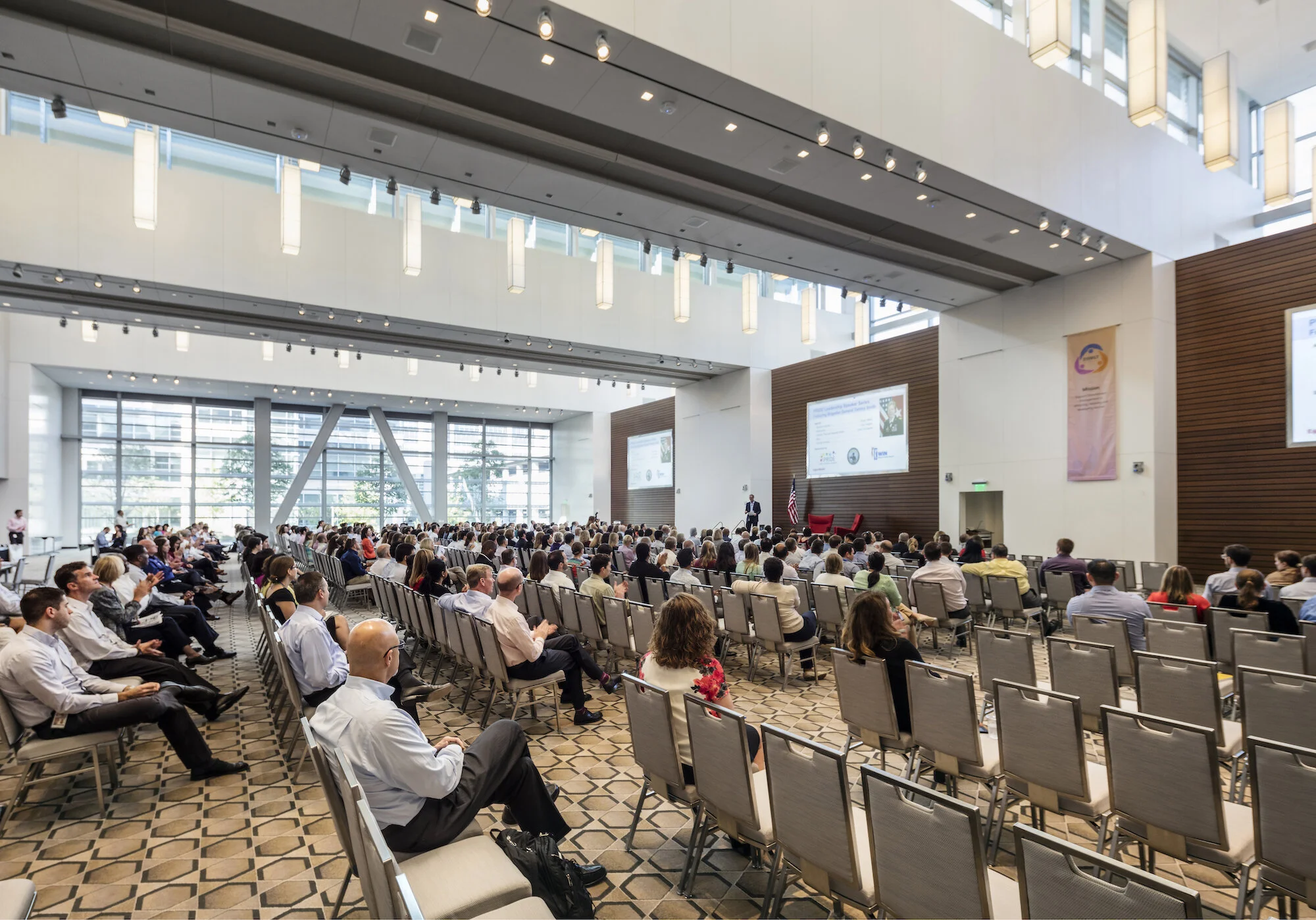 HIPHN_Exxon_EC Town Hall Conference Ctr_Sundberg_151005.jpg