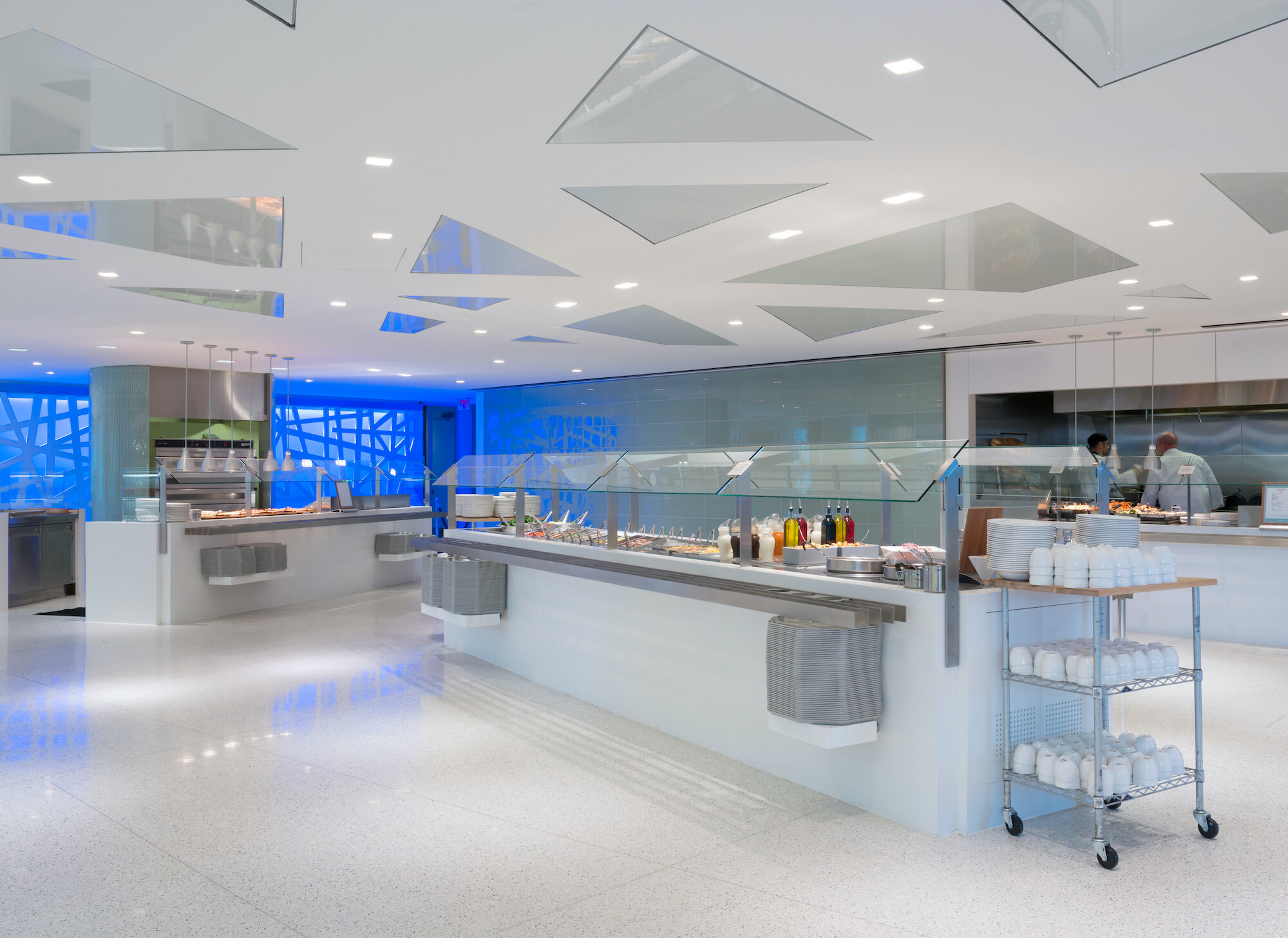 HIPHN_BHPBilliton_Servery3_130415_hip.jpg