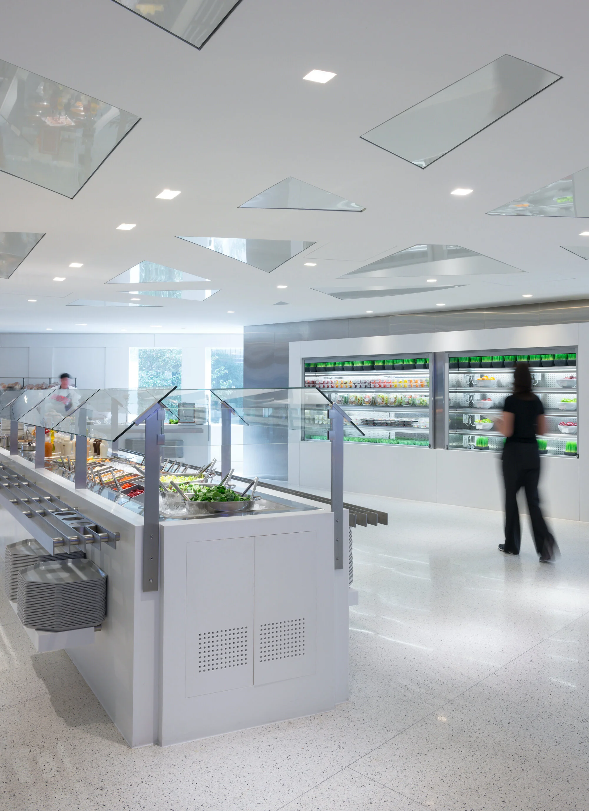 HIPHN_BHPBilliton_Servery4_130415_hip.jpg