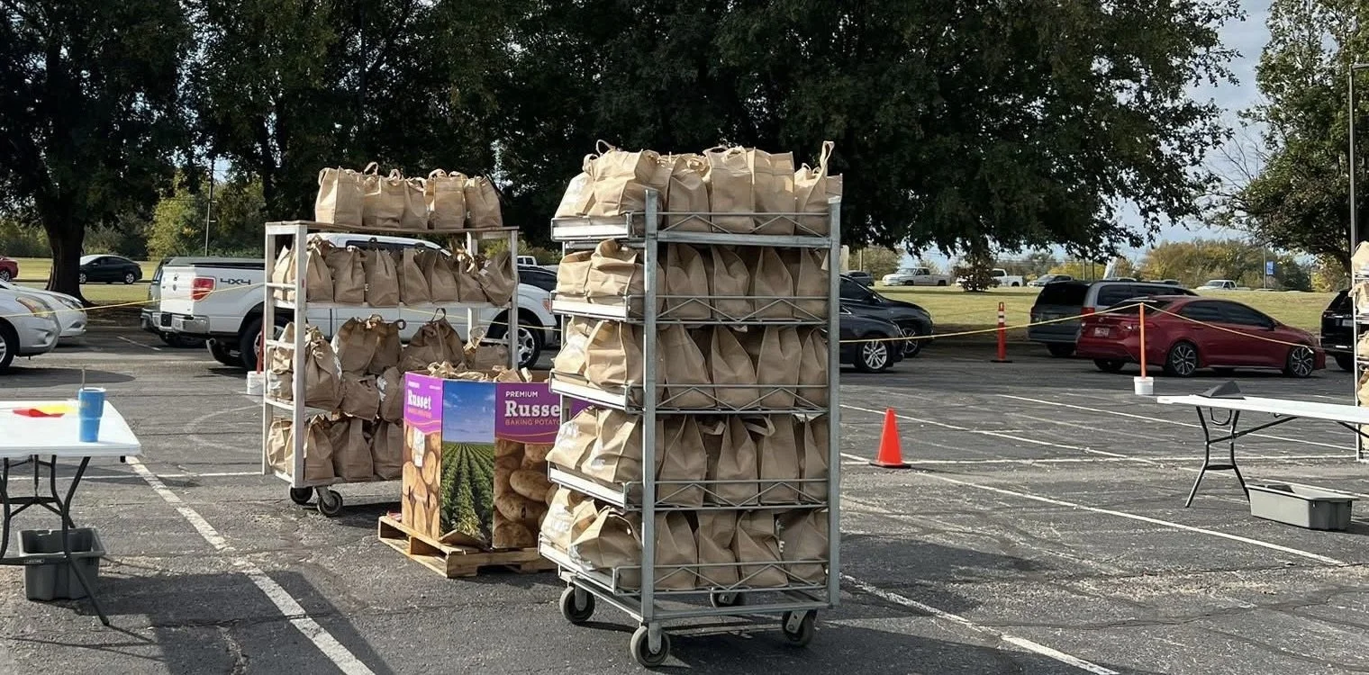 Food on the Move Curbside Support-Walk Up