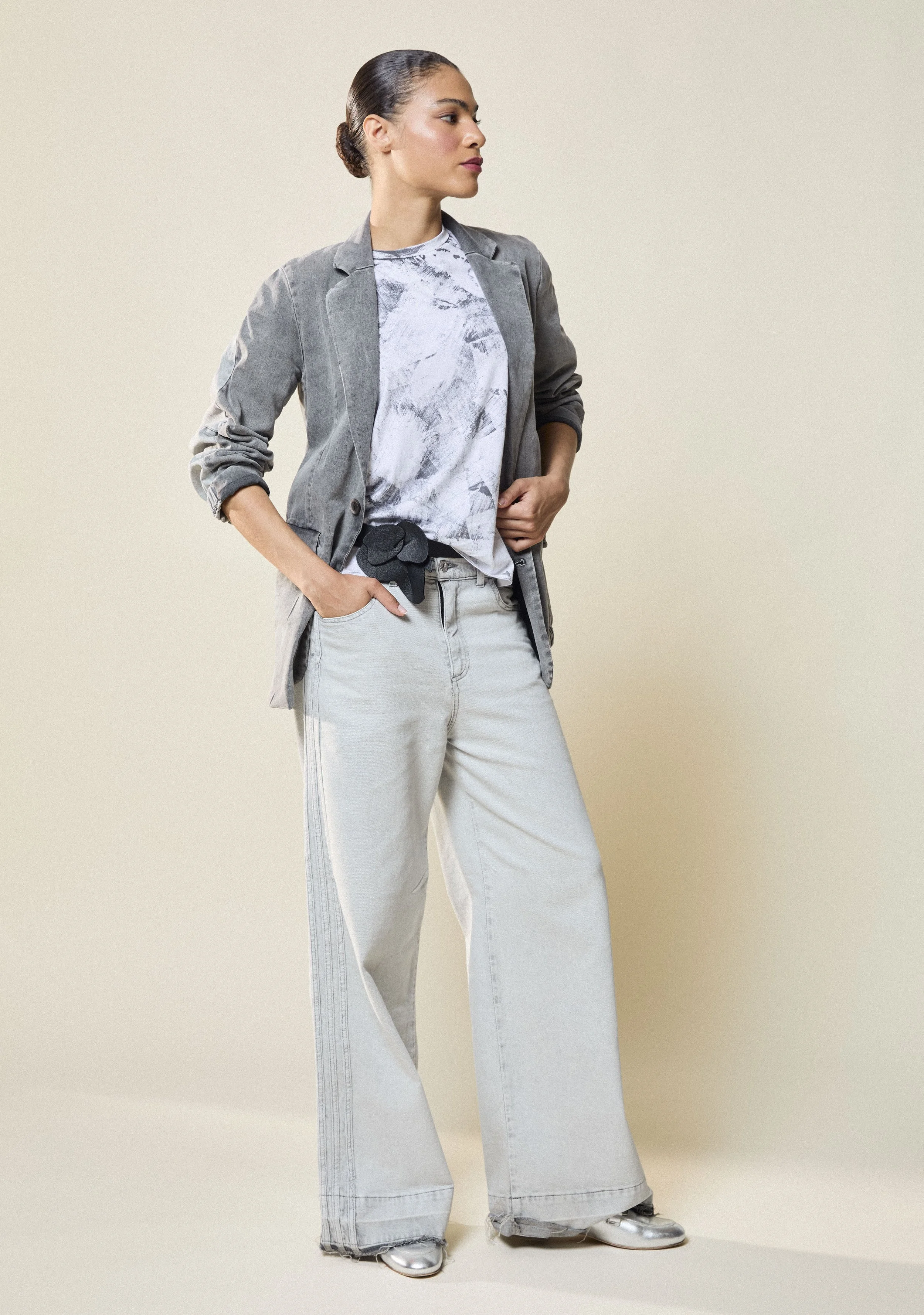 OBLIQUE lookbook Pagina_142.jpg