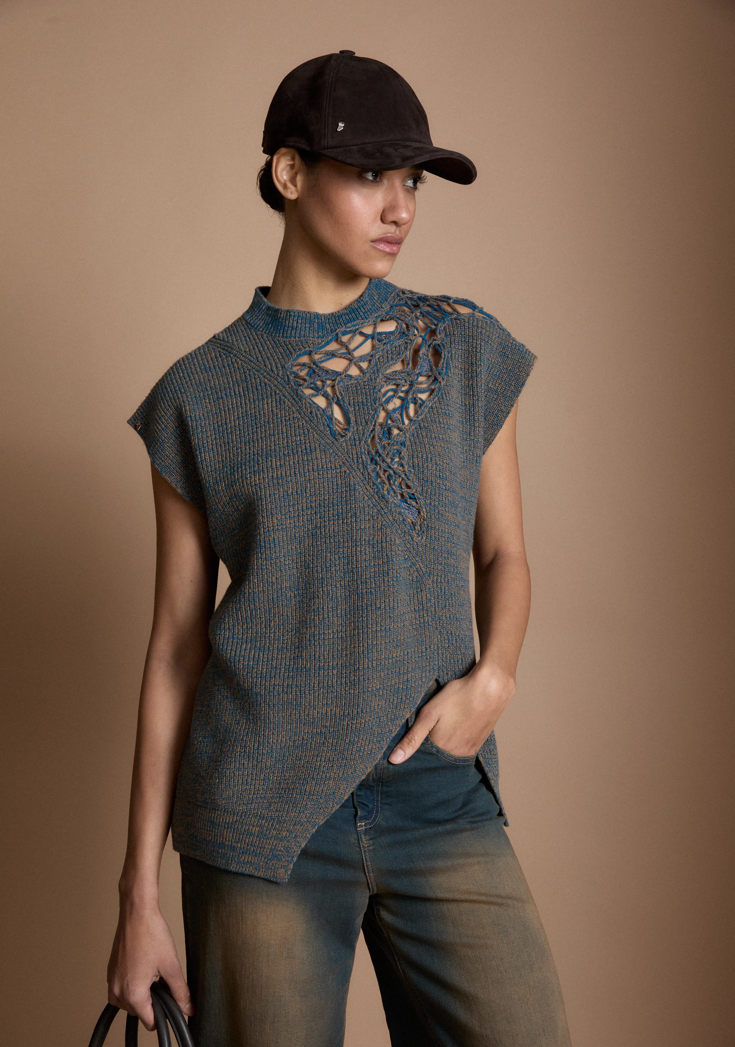 OBLIQUE foto lookbook alta da Pagina_035.webp