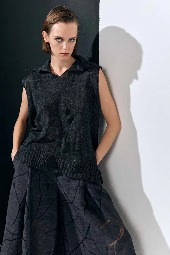PAG - SPAZIALISMO - LOOK BOOK_Stránka_24_Obraz_0001.jpg