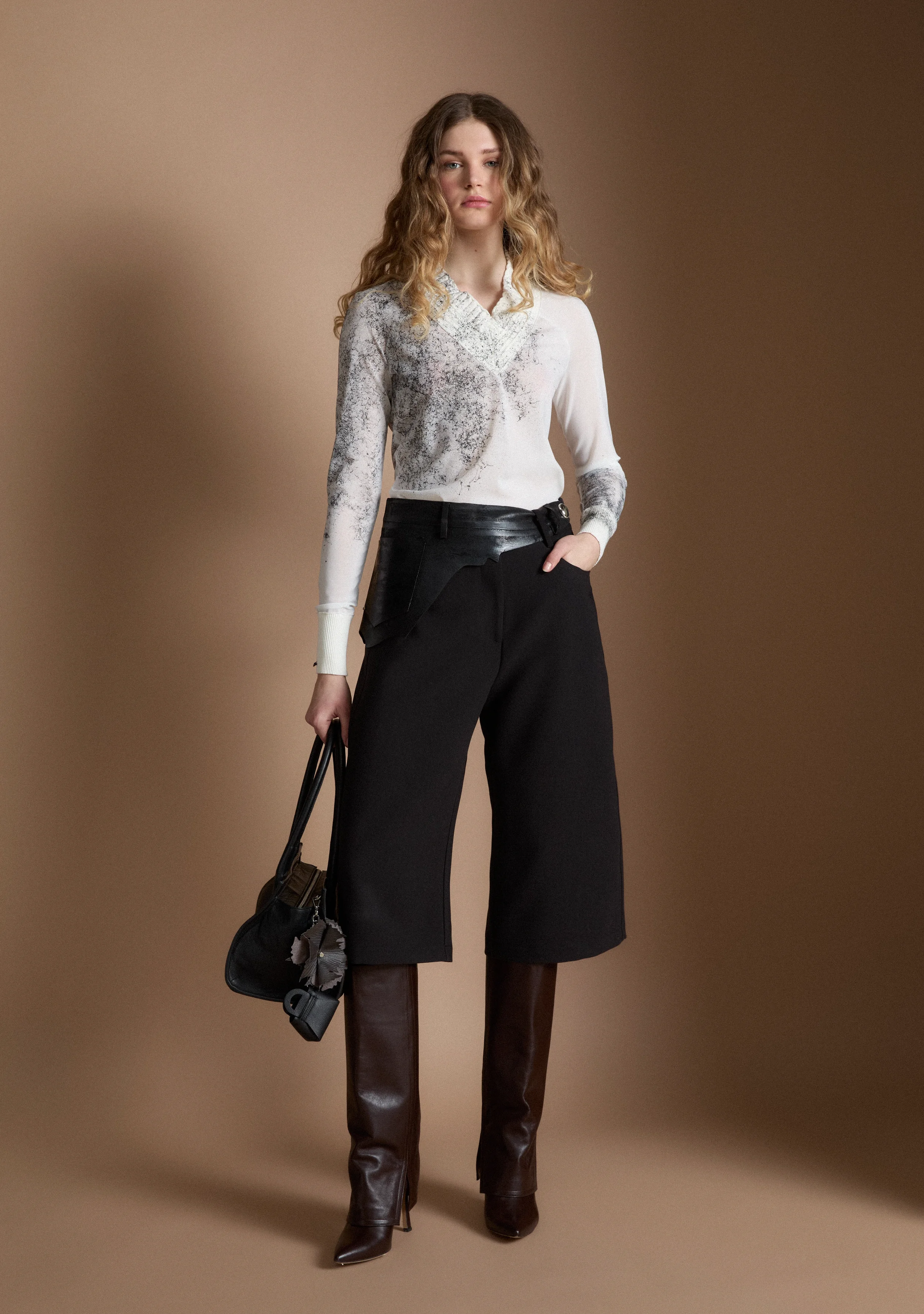 OBLIQUE foto lookbook alta da Pagina_073.webp