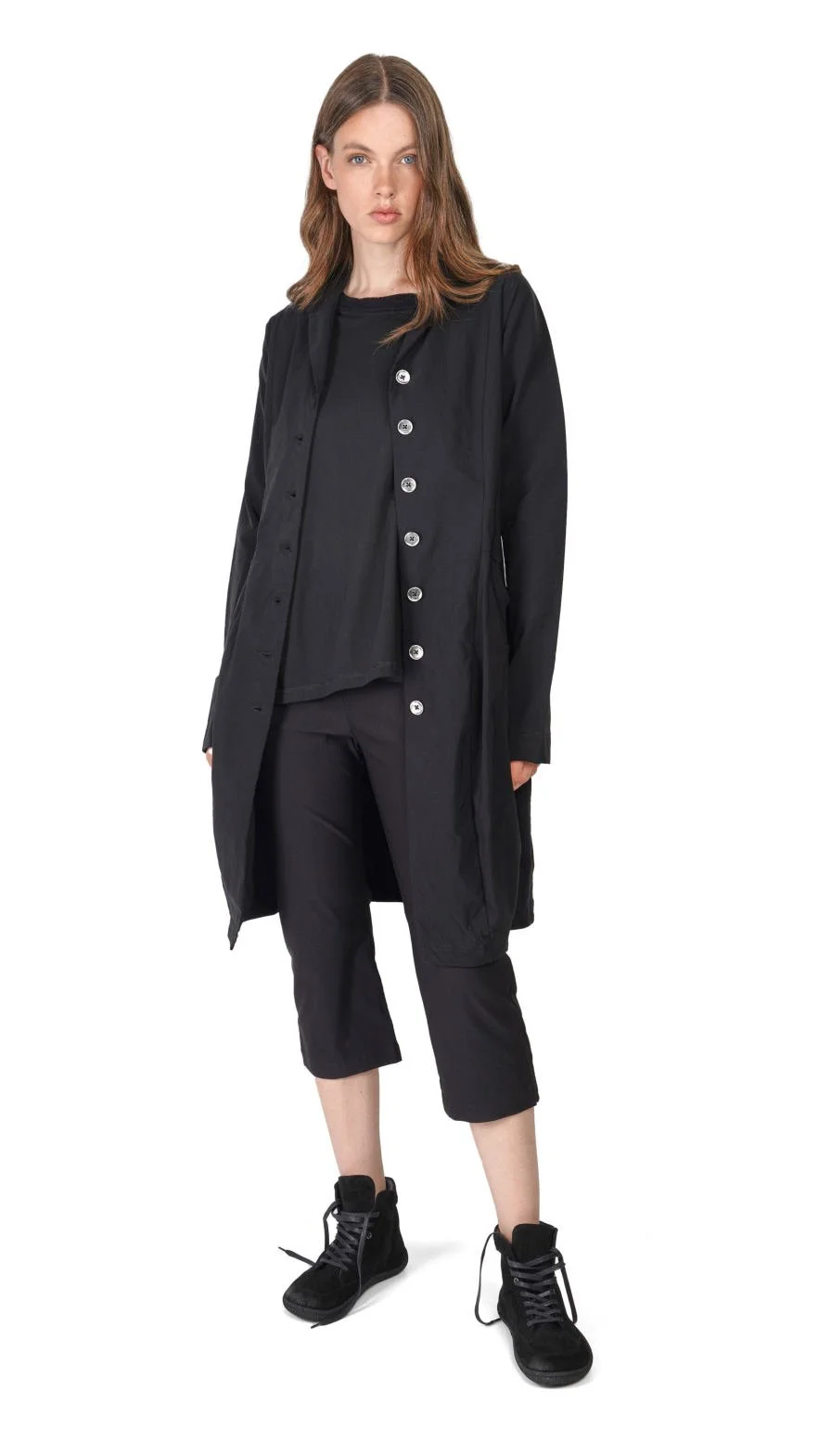 Lookbook Black Label SpringSummer2027_Stránka_15_Obraz_0001.jpg