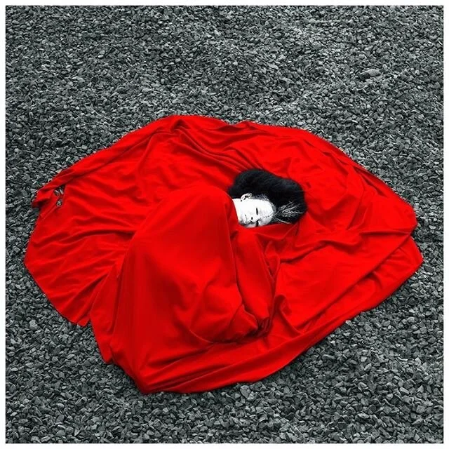 &quot; Each image is an exploration of questions about life, love, and history. I am not seeking answers but asking provocative questions about the life that we live &ndash; as people, as nations, as beings. I have chosen to continue working on body 