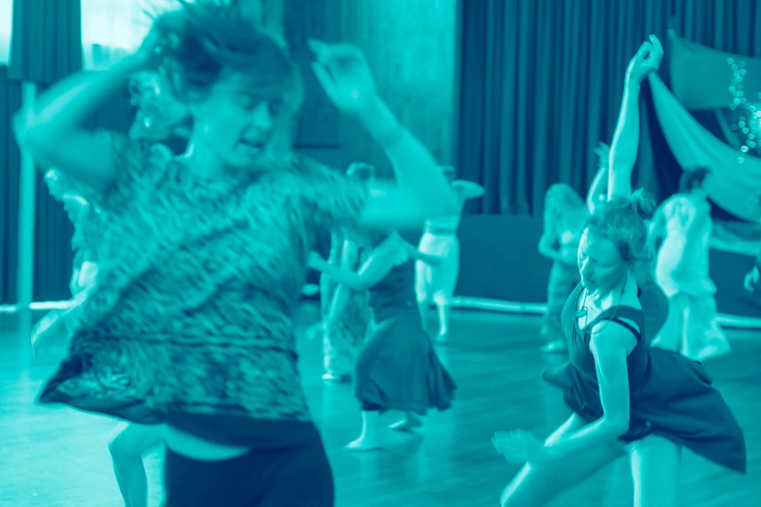 Open Floor Classes — Alive to Dance