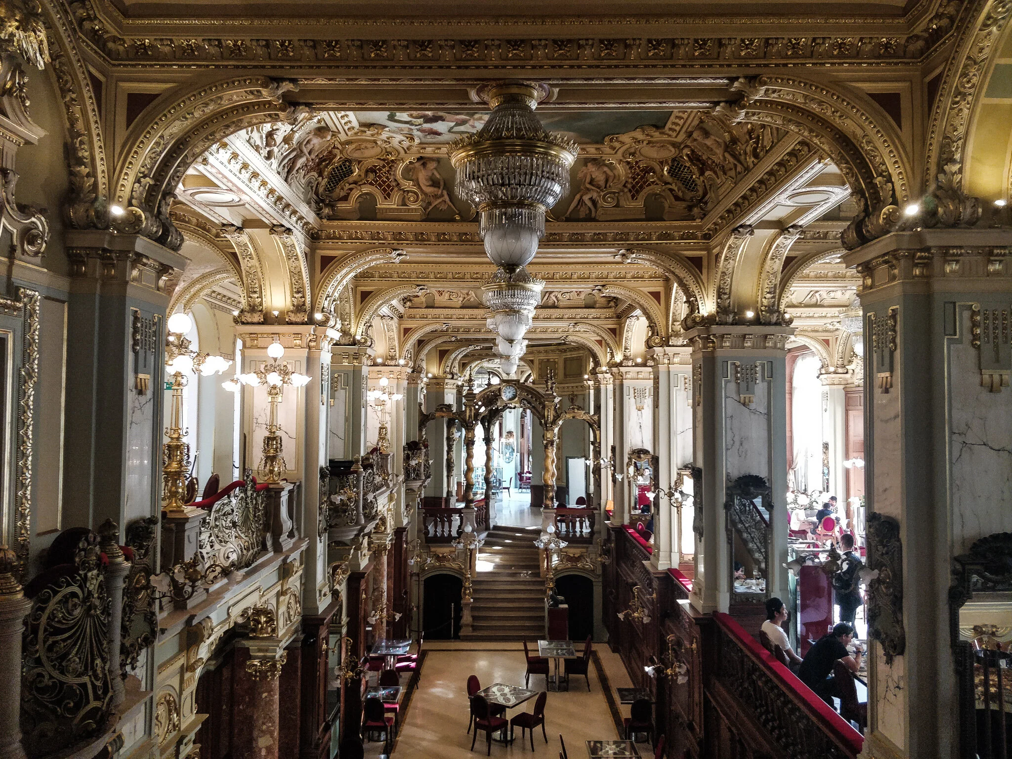 New York Café Budapesta, pentru o ocazie speciala