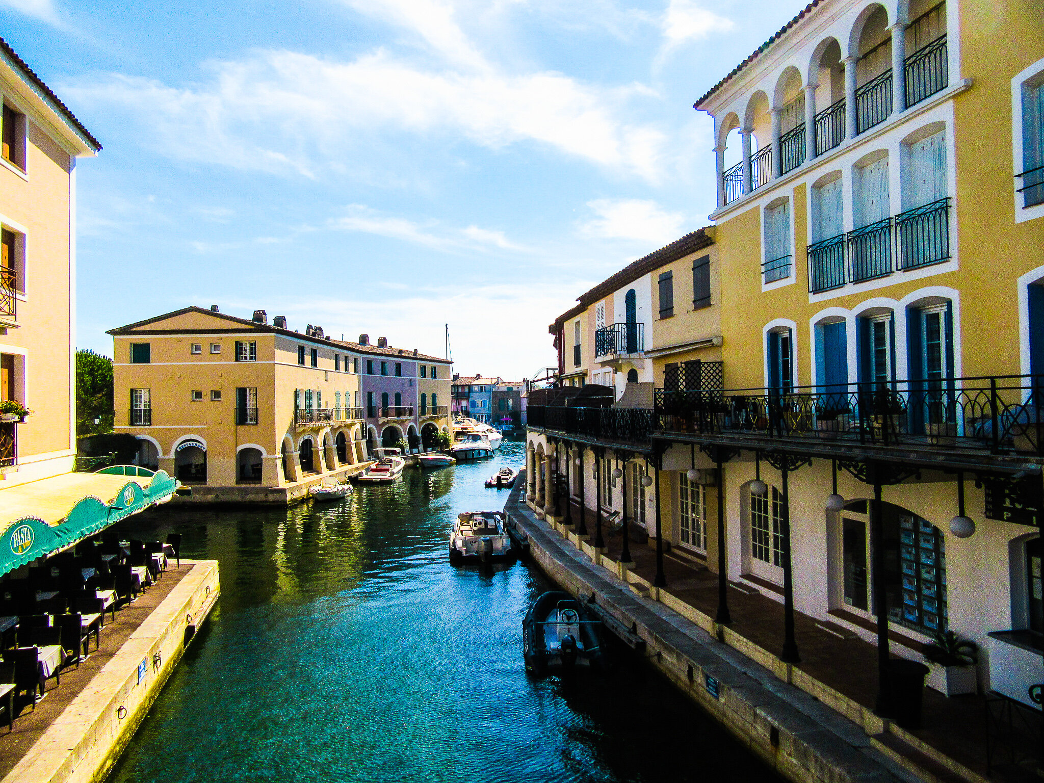 Franta | Port Grimaud, "Mica Venetie" de langa Saint-Tropez