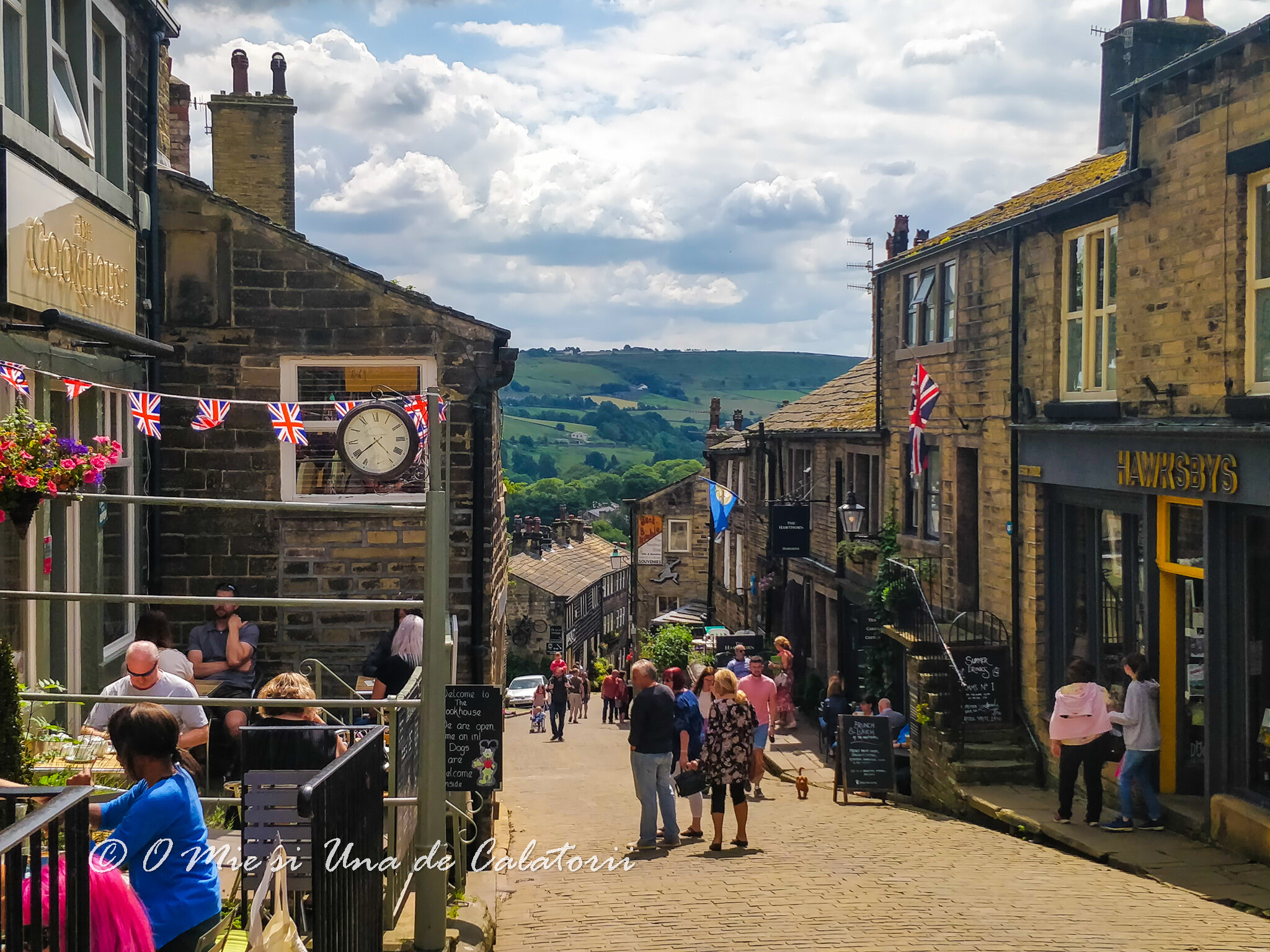Anglia: Haworth (Bronte Parsonage Museum), satul de poveste in care a trait familia Brontë