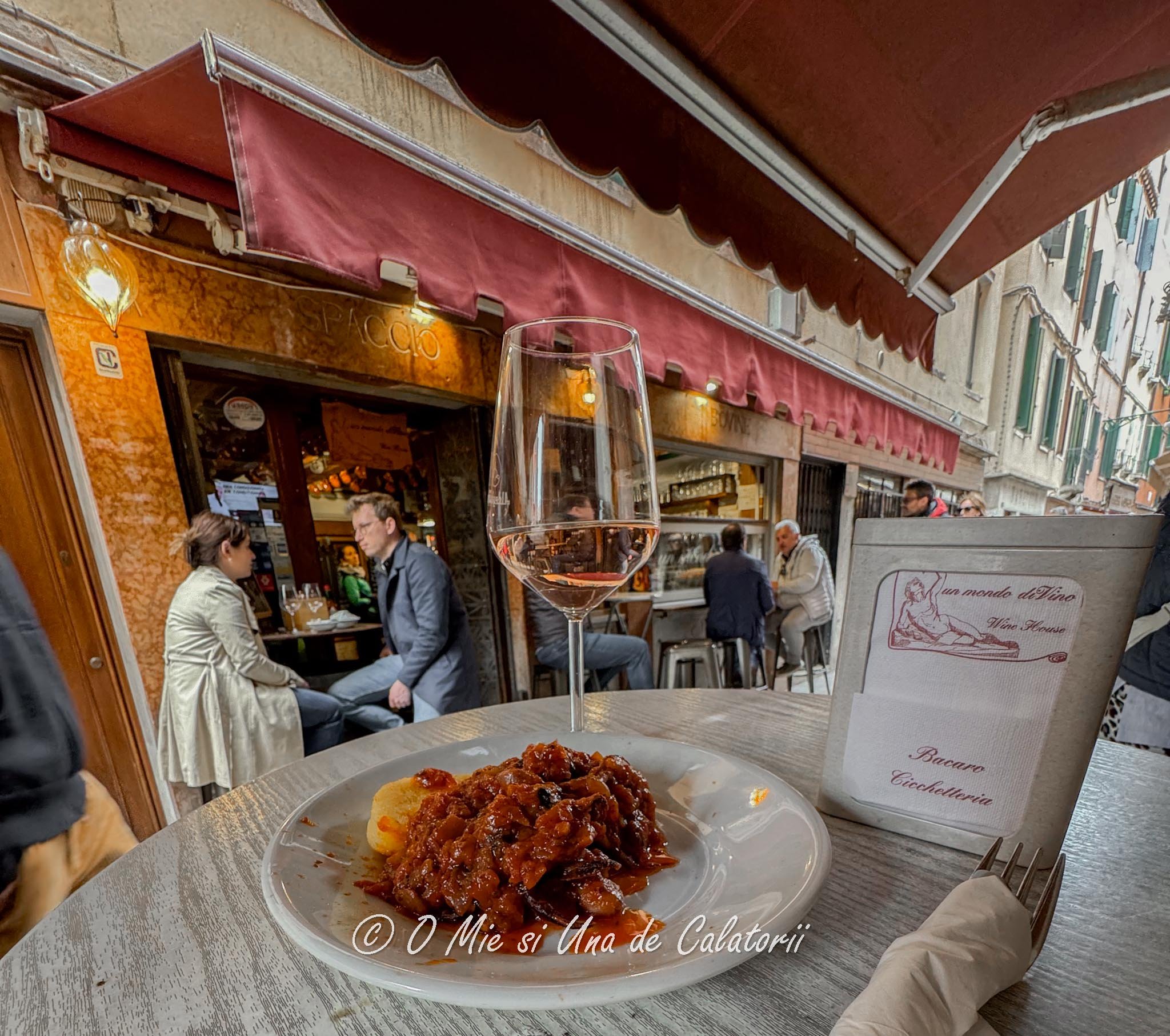 Italia | Venetia - savureaza vinul si gusta istoria intr-un bacaro