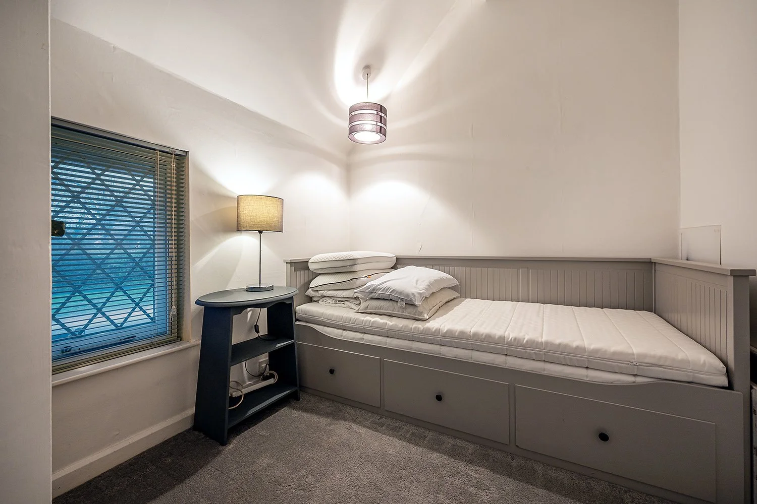 WalnutTreeCottSolBd41s copy.jpg