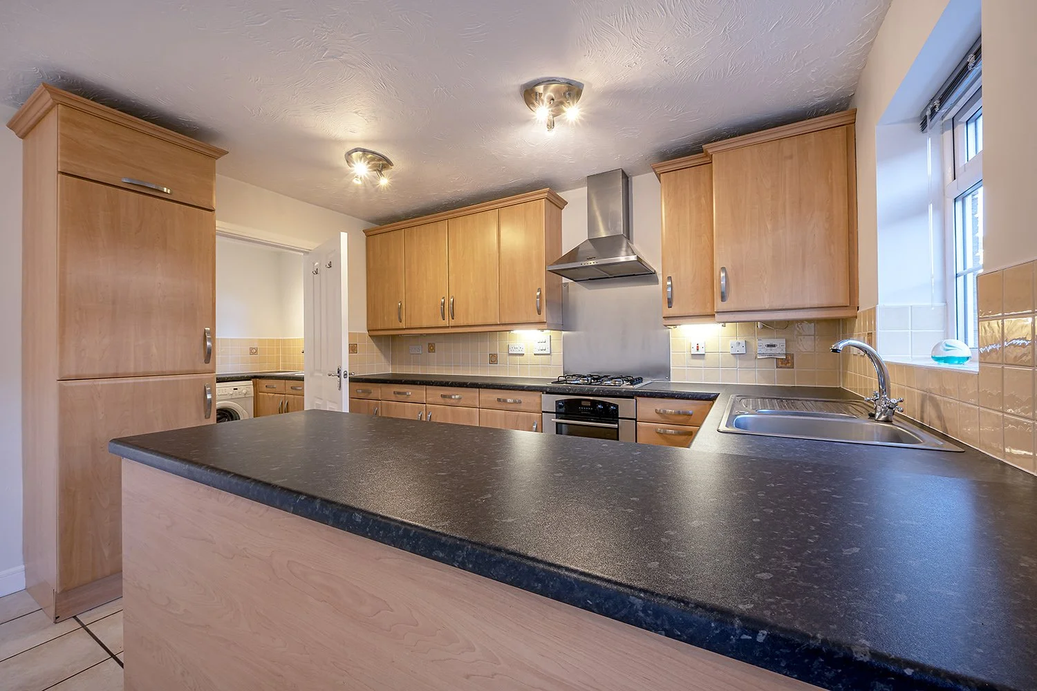 9BundryLnDickHthKt4s copy.jpg