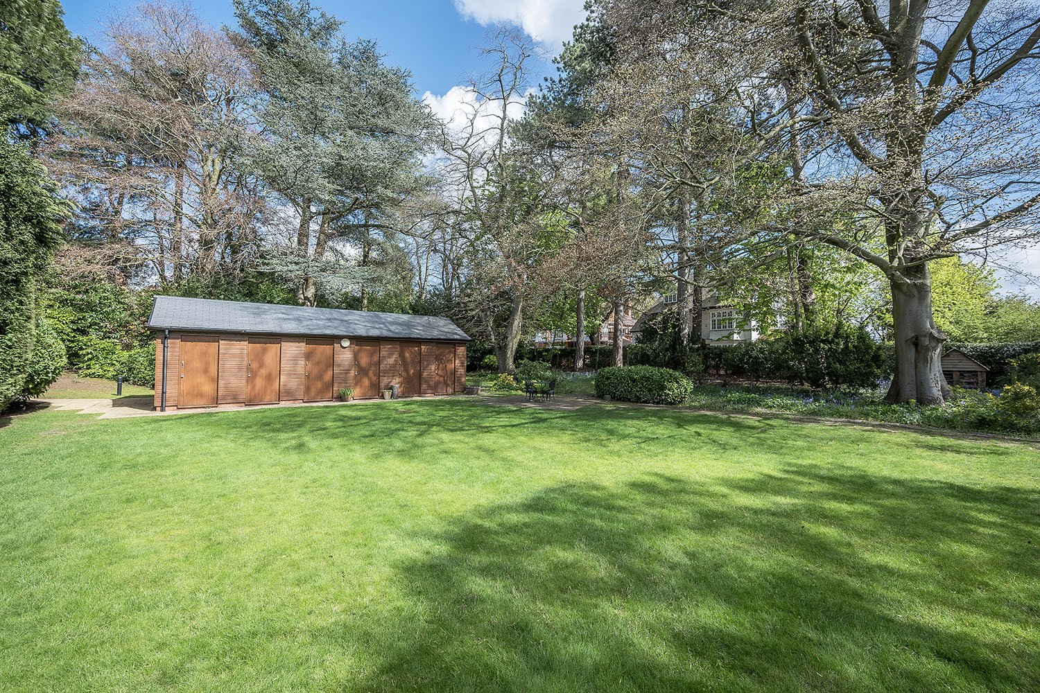 Apt1OltonCrtOlton26Gn5s copy.jpg