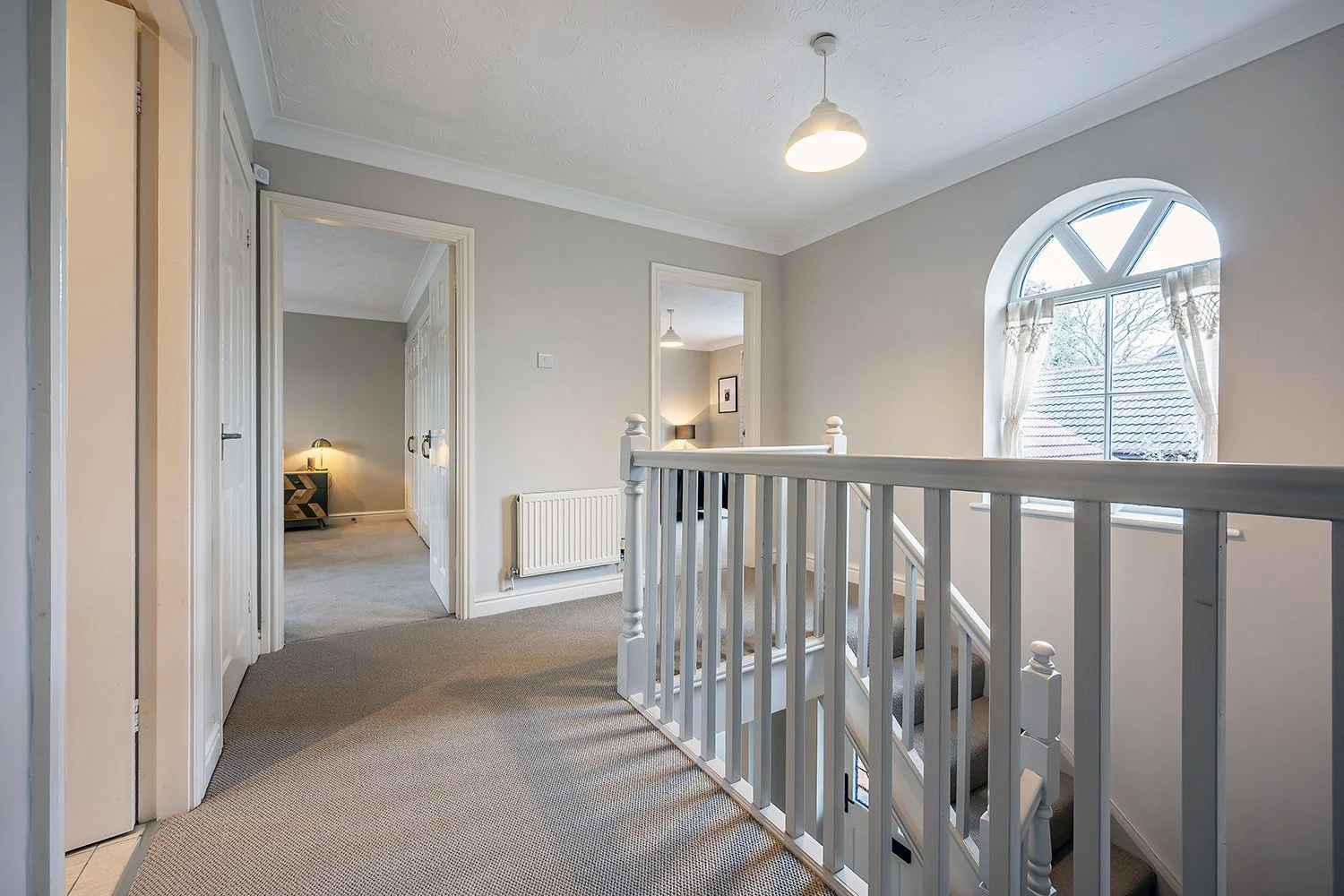 10BltonClsHcklyHthLd1s copy.jpg