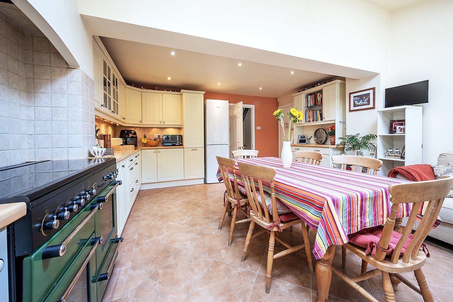 20HwkshdDreKnwleKt4s copy.jpg