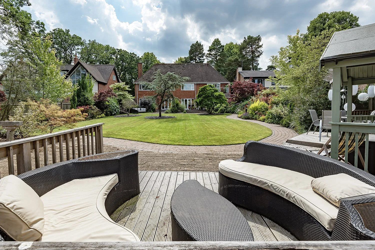 19TheCresHmptnnInArdnRv11s copy.jpg