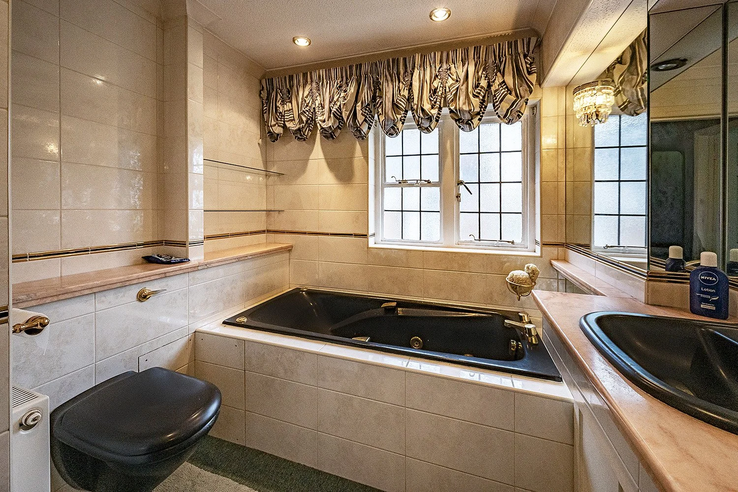 10BlythWySolBt3s copy.jpg