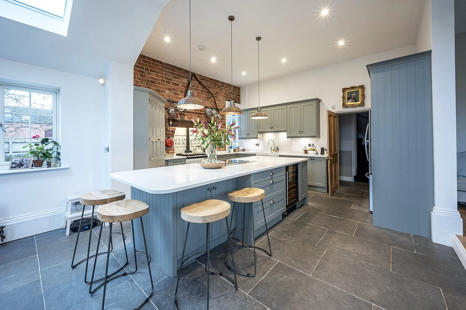 SprngbrookHseErlswdKt1s copy.jpg