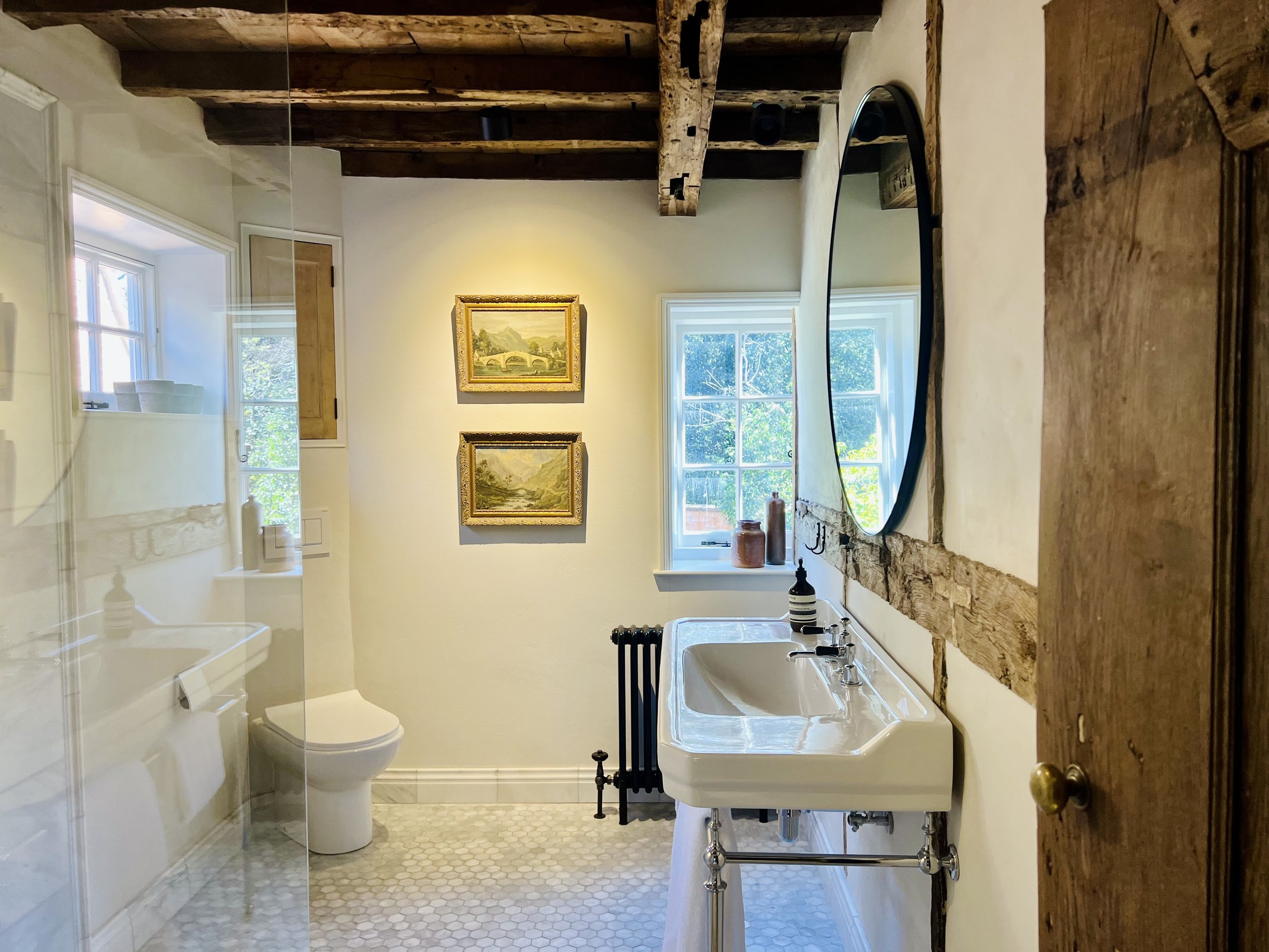 Bathroom 03.jpeg
