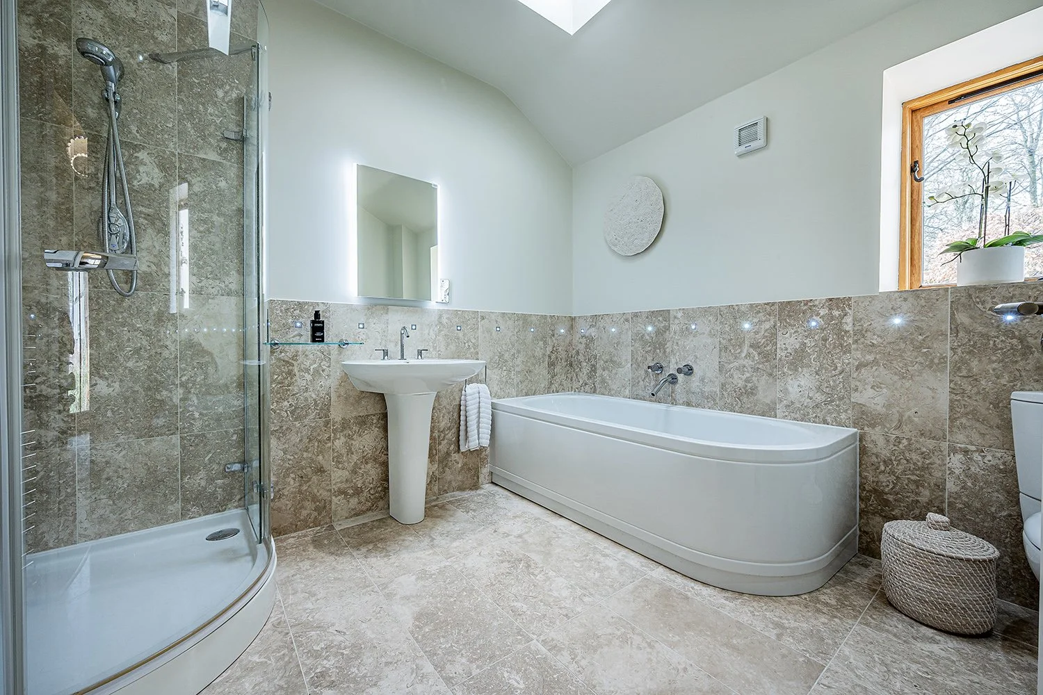 FoxhillGrngBallComnBt1s copy.jpg