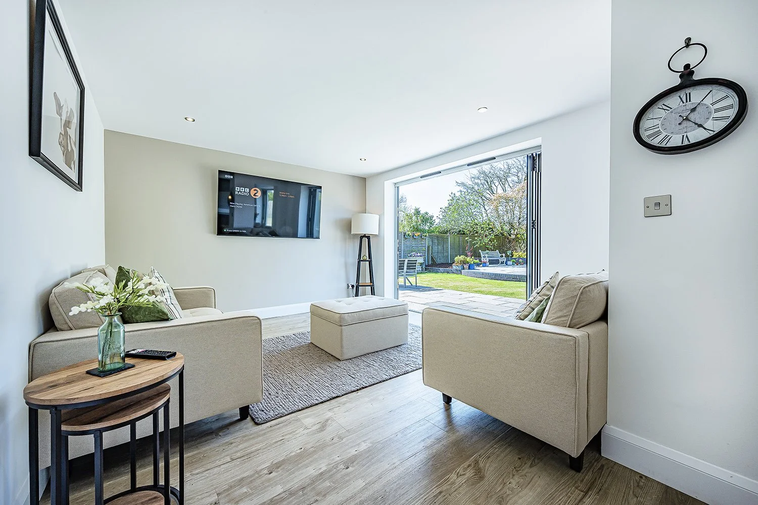 159ErlswdCommErlswdSg1s copy.jpg