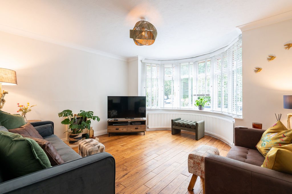 317StreetsbrookRoad-9.jpg