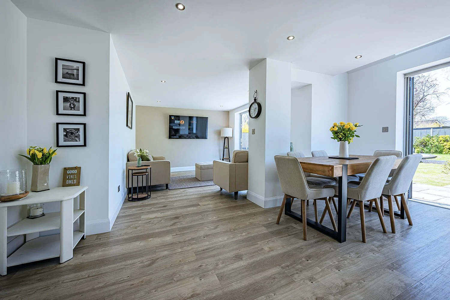 159ErlswdCommErlswdDa7s copy.jpg