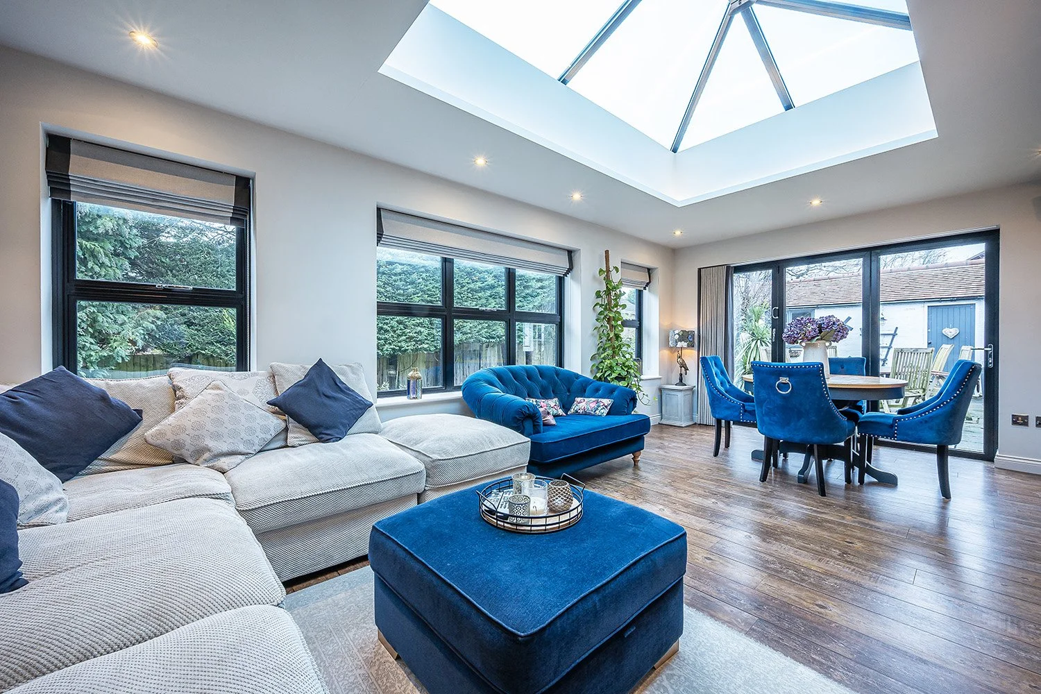 WalnutTreeCottSolSa2s copy.jpg