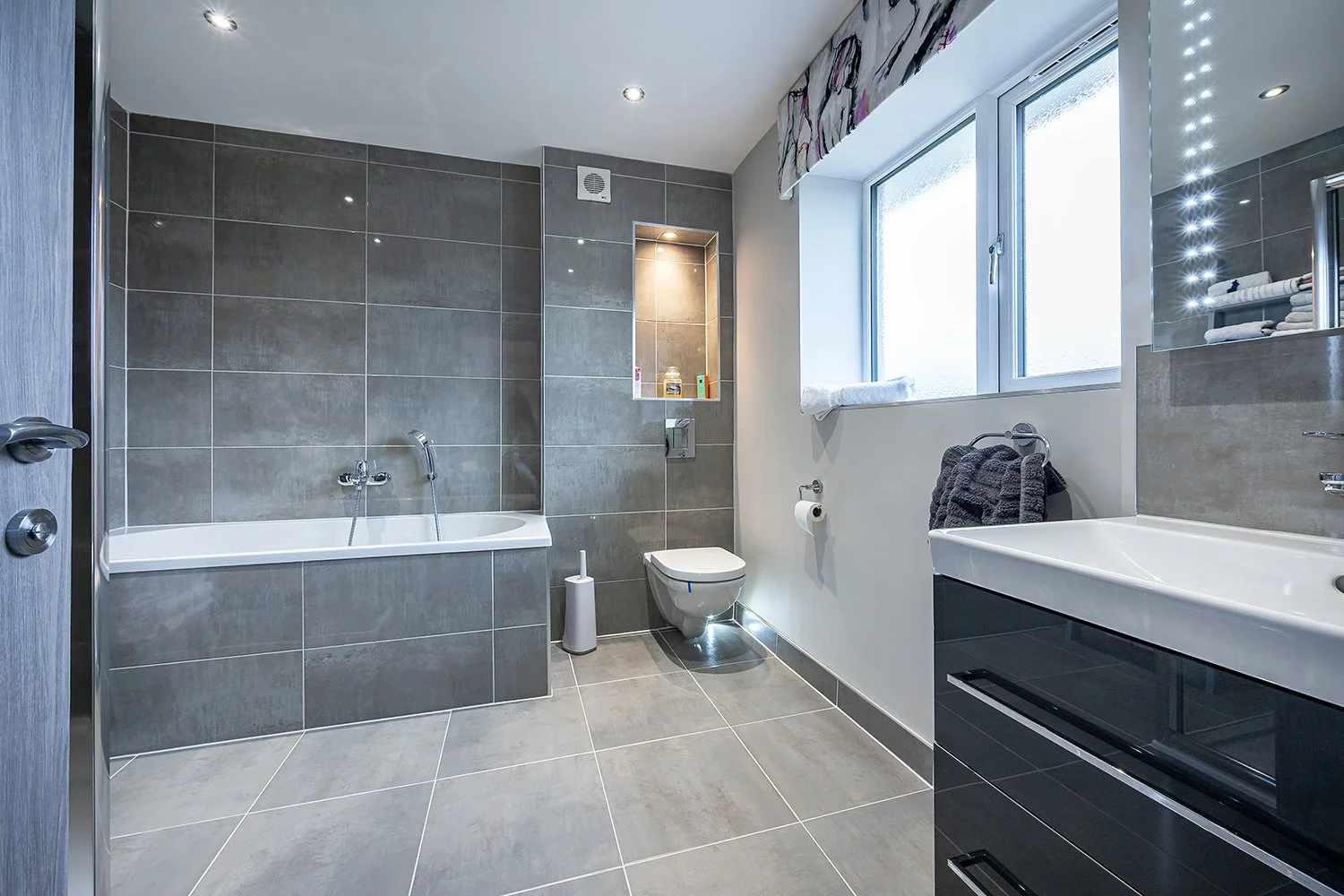 3WillowCresSolEs21s copy.jpg