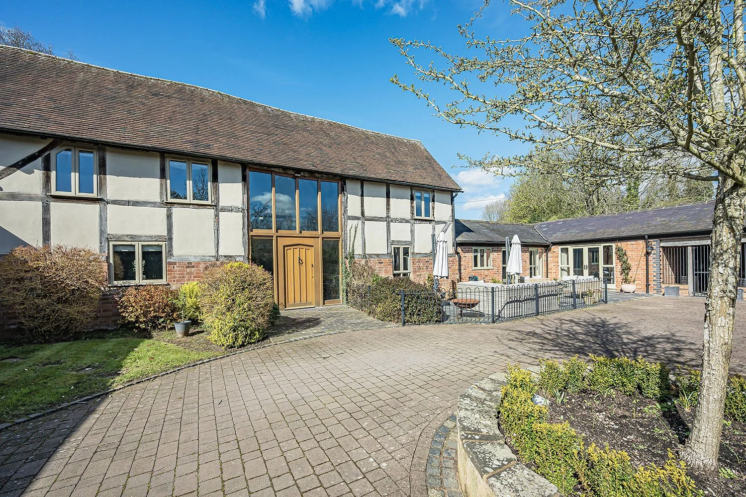 FoxhillGrngBallComnCy4s copy.jpg