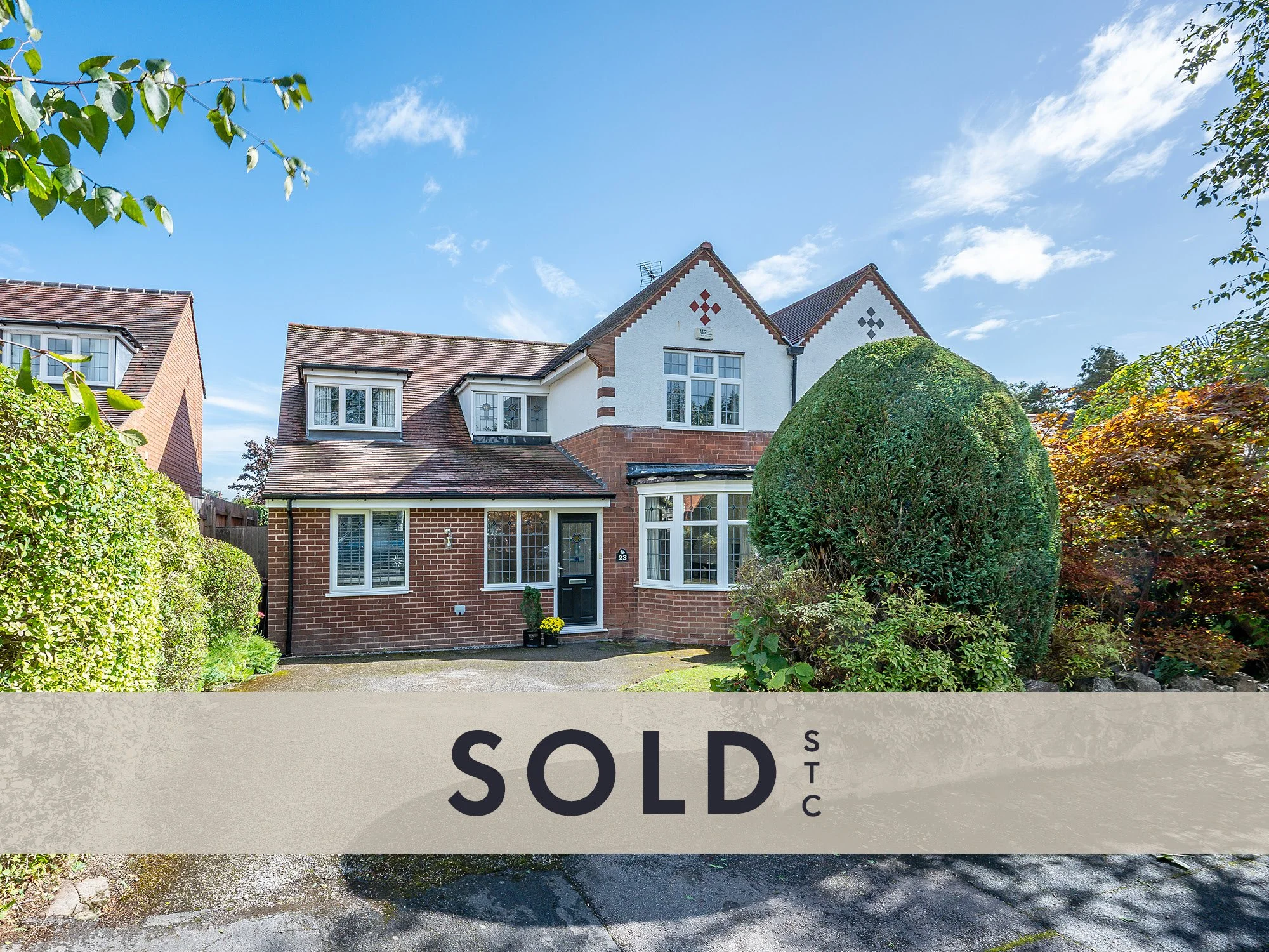 Solihull | 4 Bedrooms | £695,000