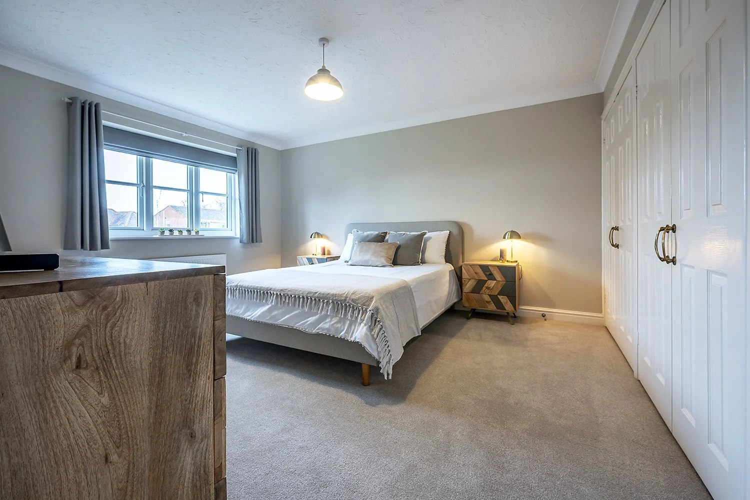 10BltonClsHcklyHthBd11s copy.jpg