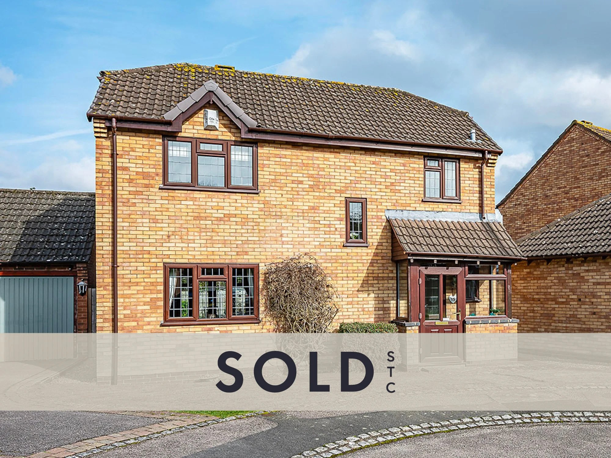 15 Buckbury Croft SOLD STC - 2000 x1500px.jpg