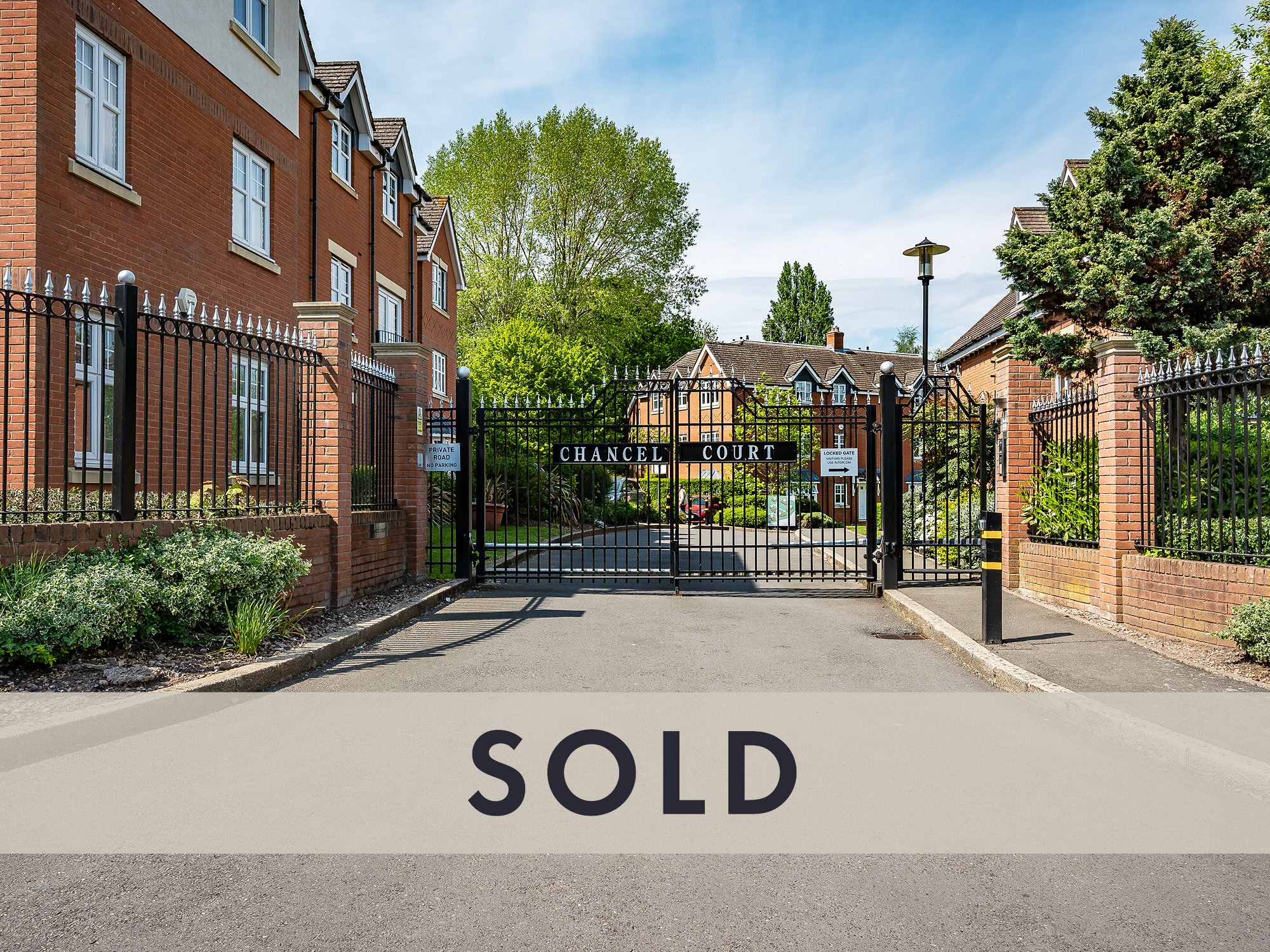 Solihull | 2 Bedroom Apartment | £250,000