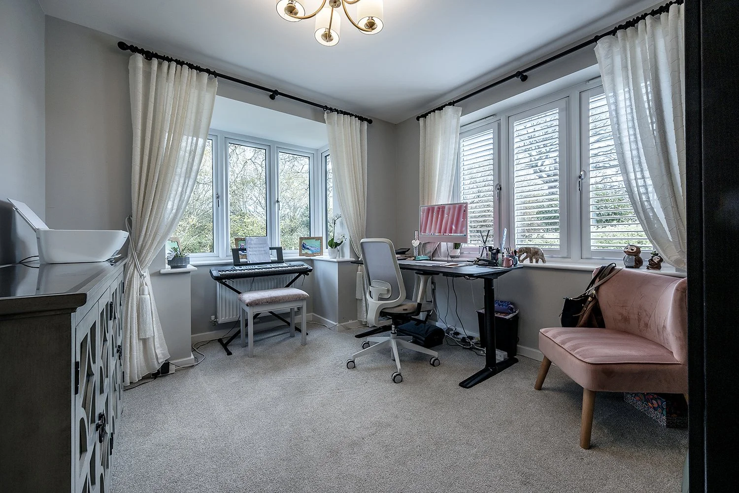 5PttfrClsBlytheVallSd1s copy.jpg