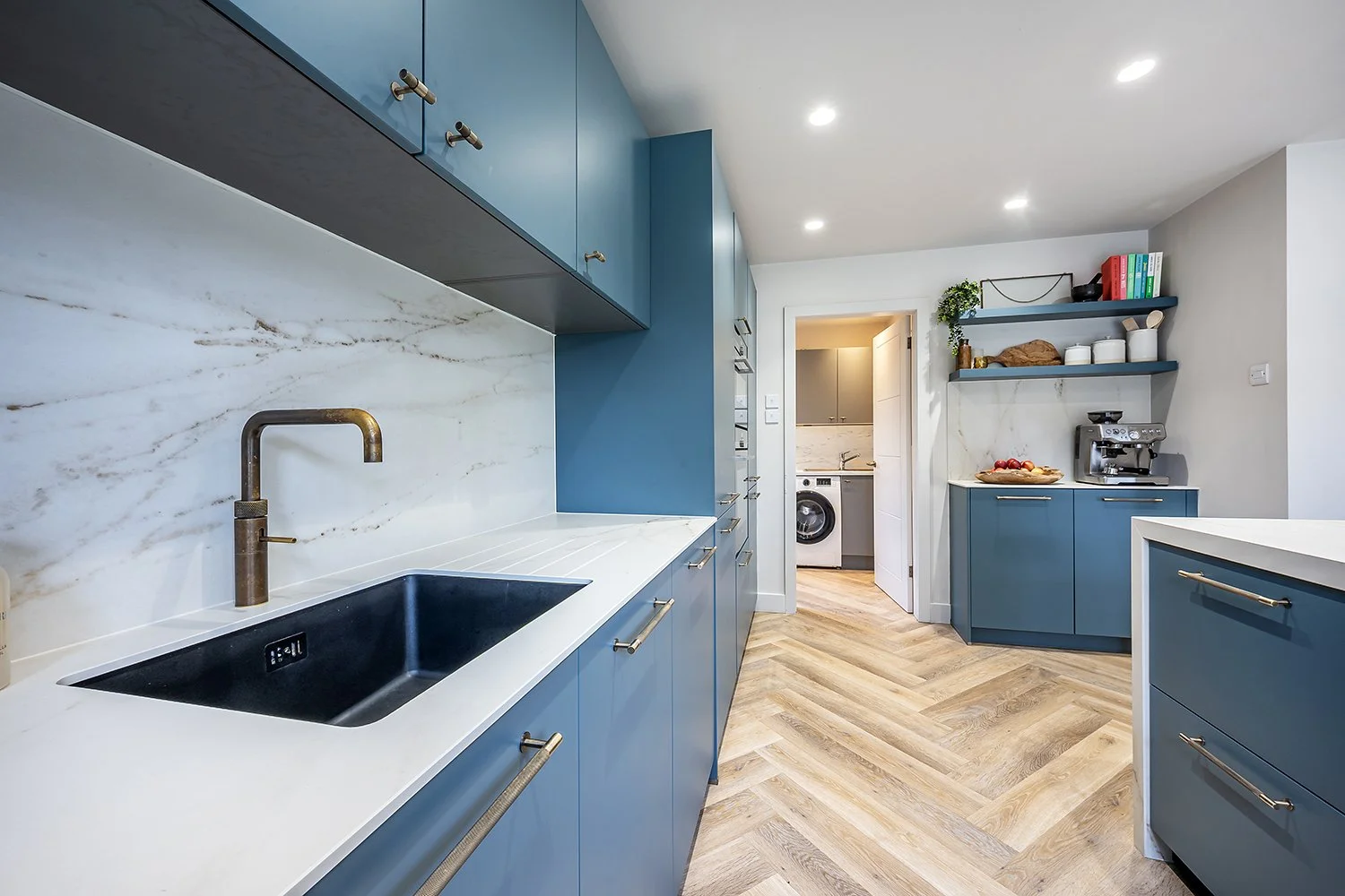 10BltonClsHcklyHthKt6s copy.jpg