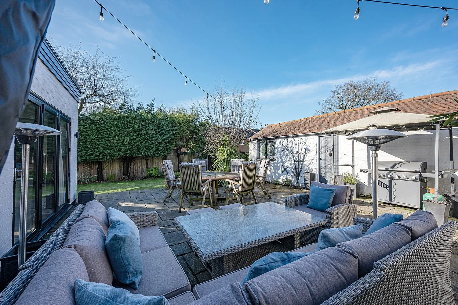 WalnutTreeCottSolPv7s copy.jpg