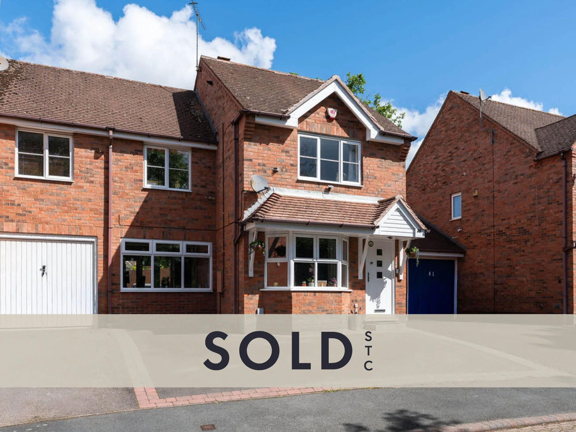 Dickens Heath | 3 Bedrooms | £335,000