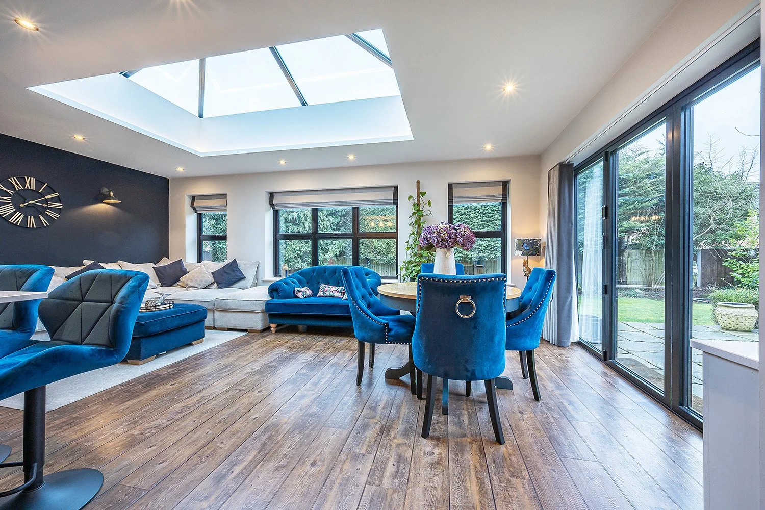 WalnutTreeCottSolDa1s copy.jpg