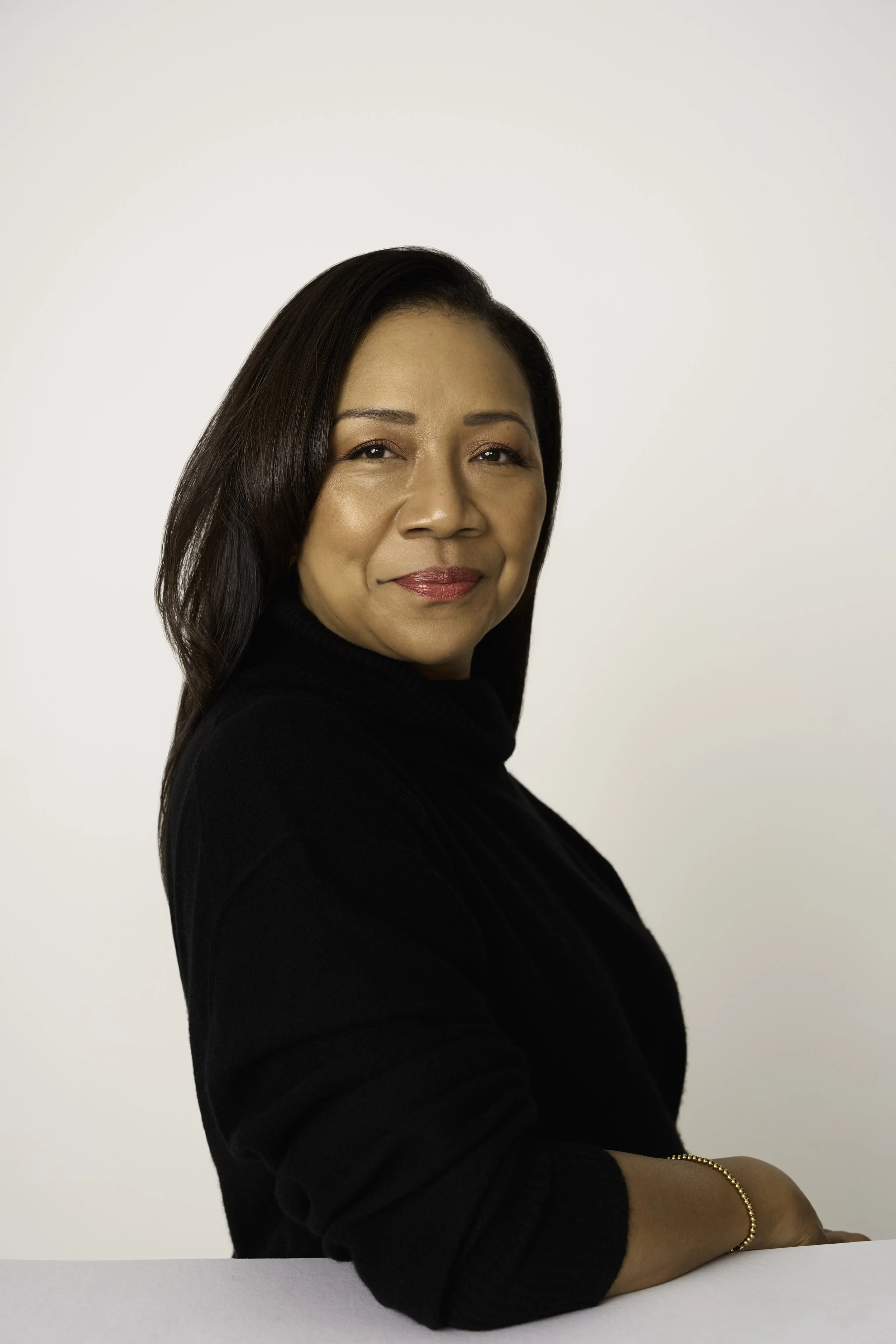 The Headshot Express - Darden Creative - Shena 