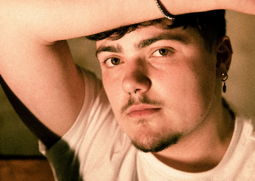Noah Pearce Delves into the Depths of the Human Experience in Latest Single "Dancing On My Grave"