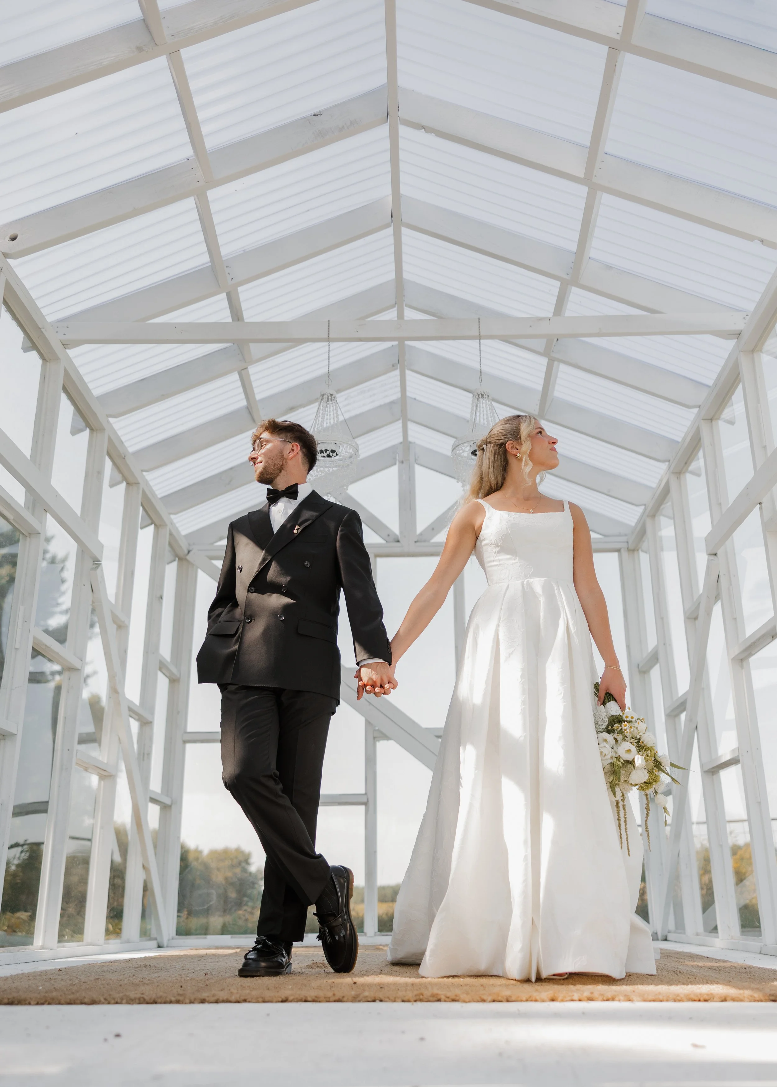 Wedding_Couple_Greenhouse.jpg
