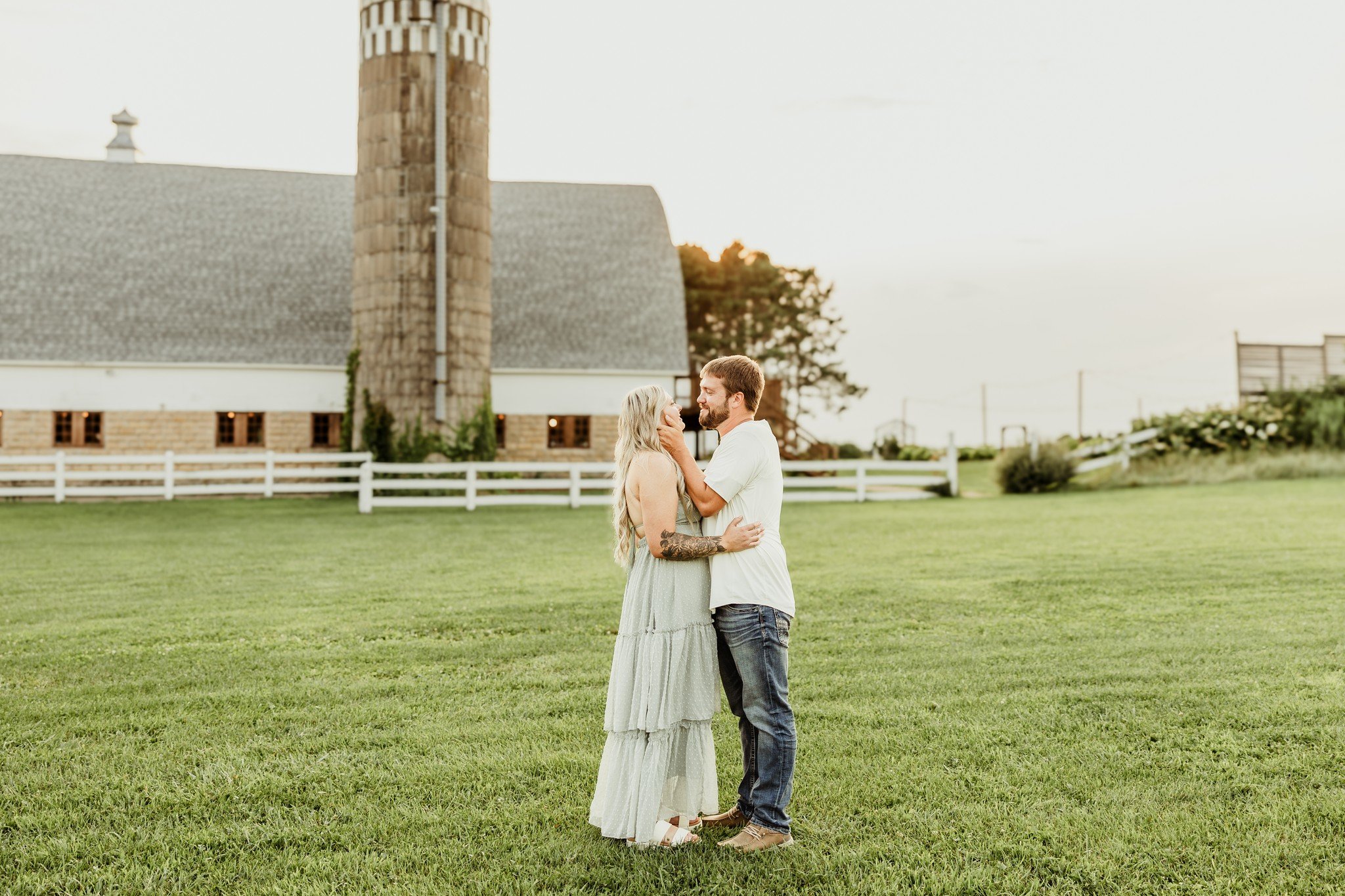 Engagement_Couple_Hayvn2.jpg
