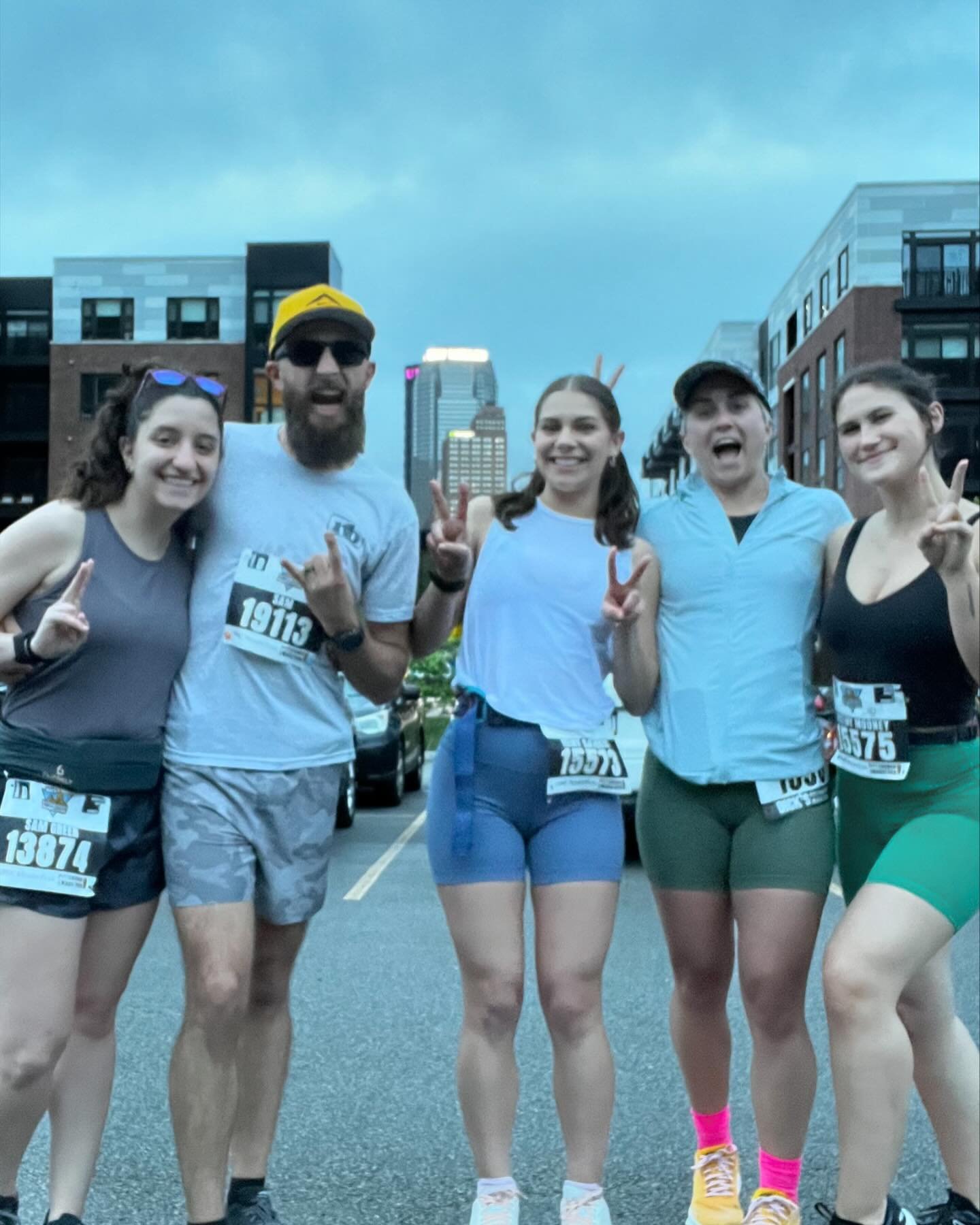 Big shout out to this crew for crushing it this past weekend at the @pghmarathon 😁🤘🏻

Fitness adventures with friends is truly just one of the best things.

#nobefit #befit #fitness #bestrong #northbethel #friends #reggies #marathon #halfmarathon