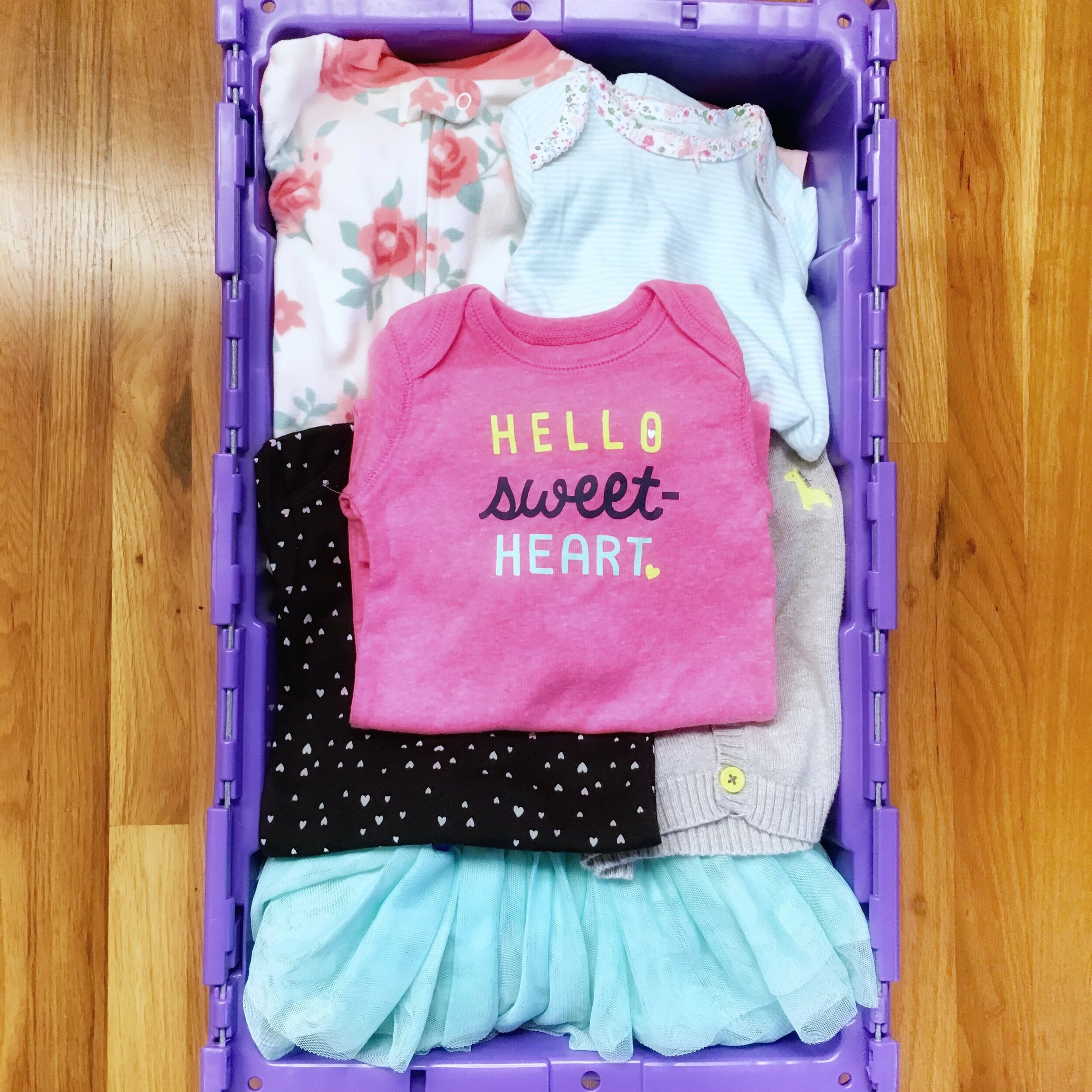 free baby clothes by mail